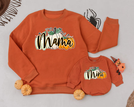 Matching Mama Mini Pumpkin Sweatshirts – Retro Halloween Outfits