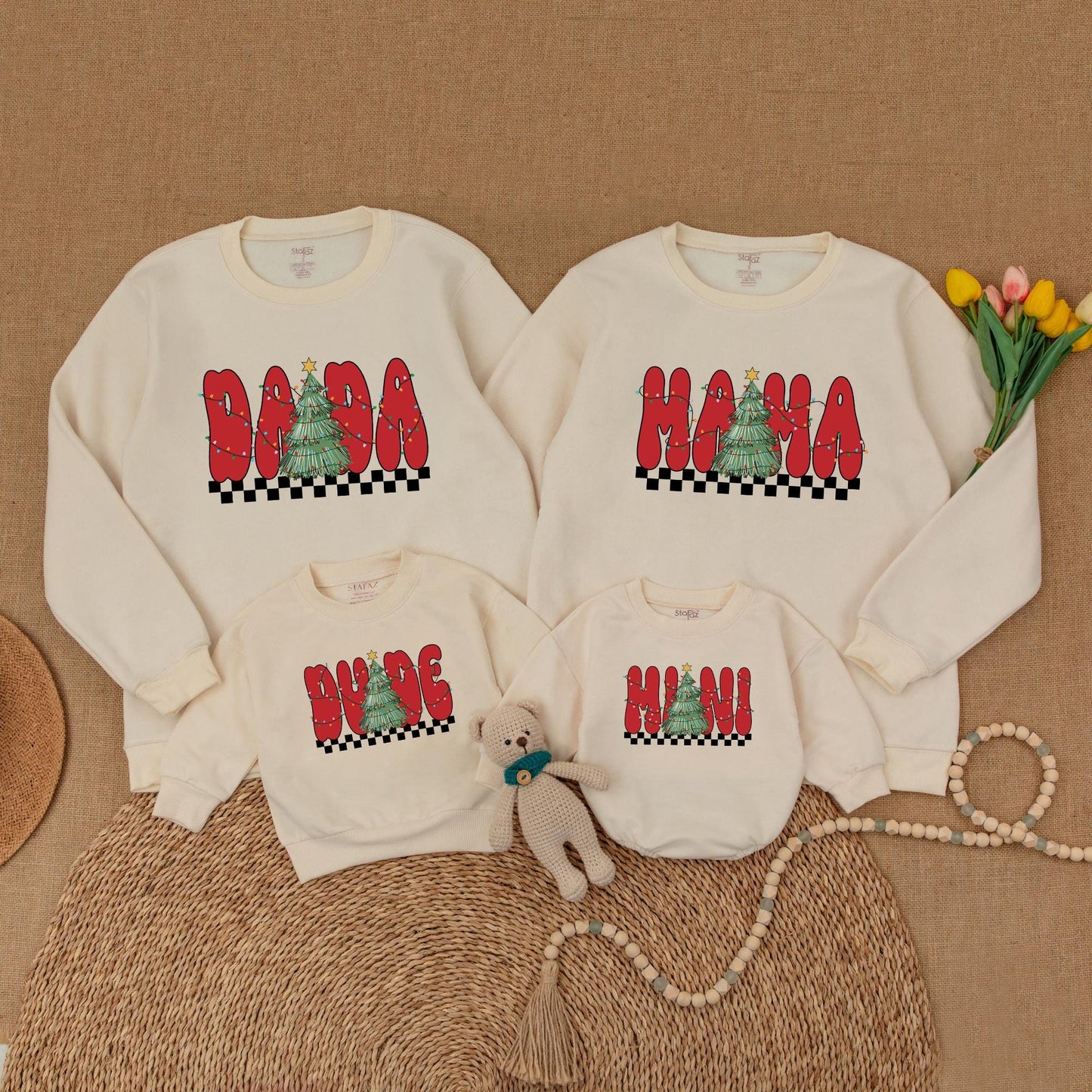 Vintage Christmas Sweaters: Matching Family Outfits & Baby Rompers