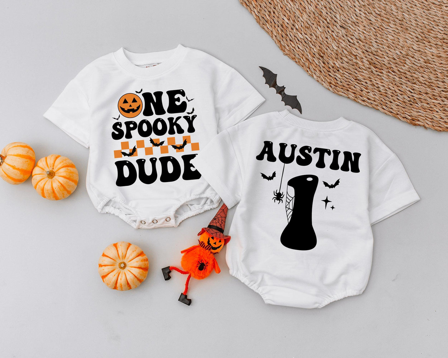 Custom One Spooky Dude Romper Personalized Name Halloween Baby Bodysuit Retro Pumpkin Bats Outfit Spooky 1st Birthday Gift First Fall Costume 135
