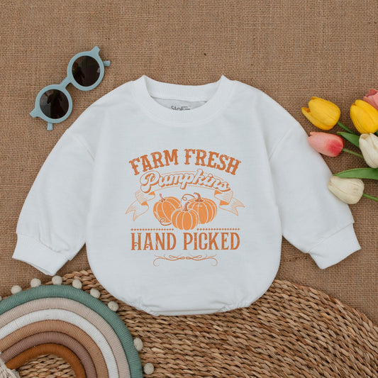 Retro Pumpkin Baby Romper: Thanksgiving Outfit & Announcement Suit