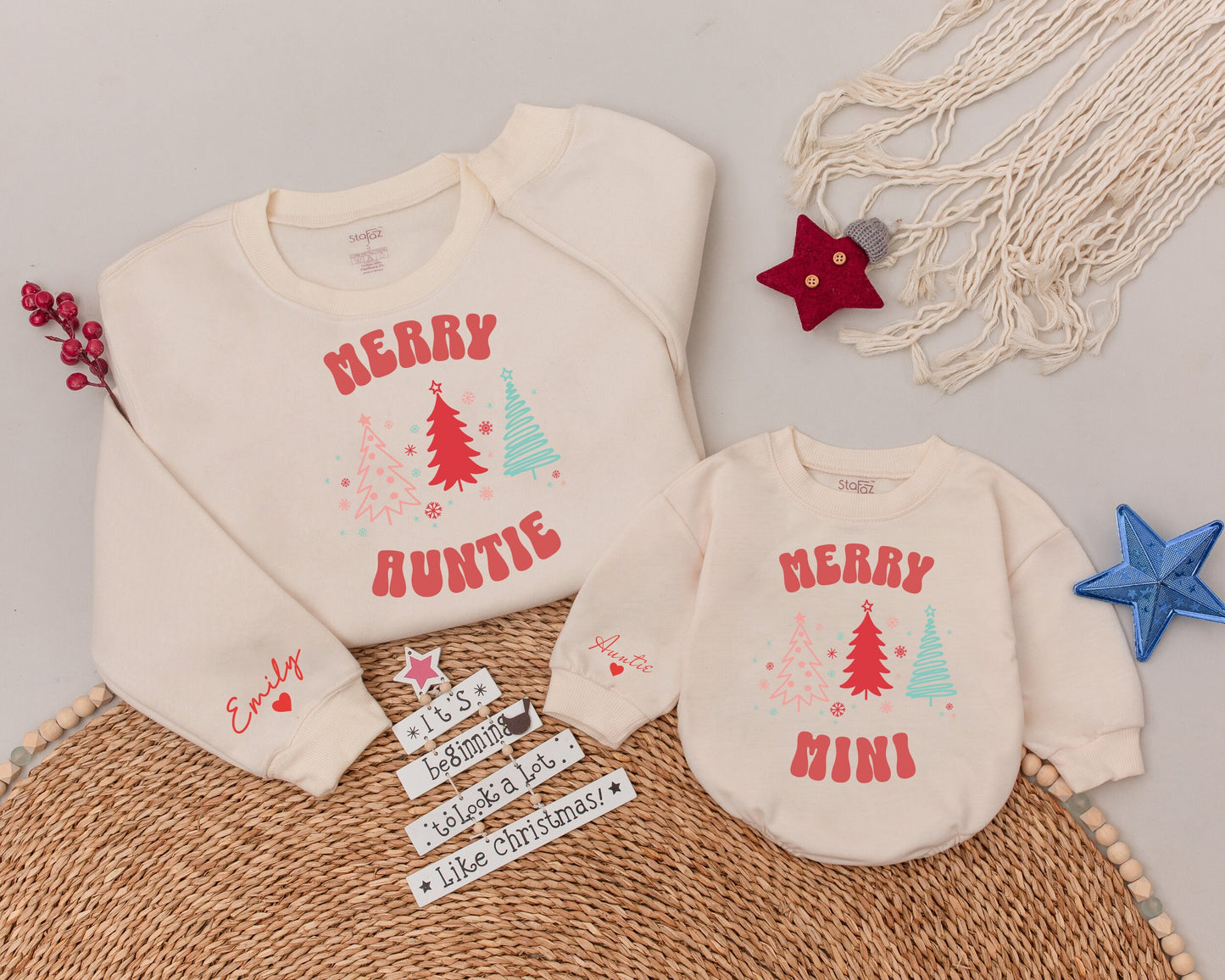 Matching Auntie & Me Christmas Sweater – Personalized Family Gift