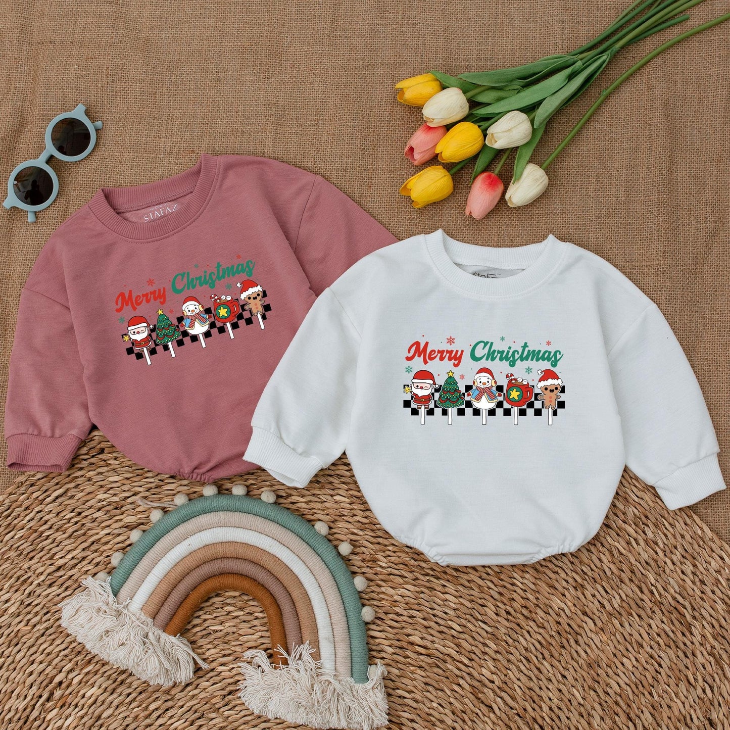 Vintage Christmas Baby Romper: Cute Holiday Bodysuit & Outfit