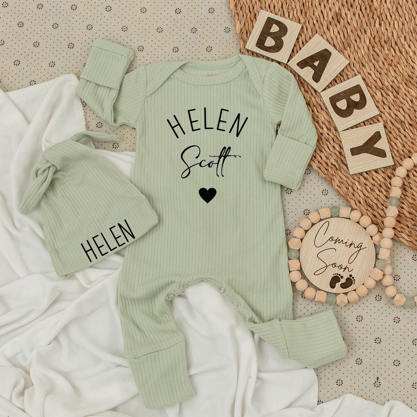 Helen & Scott Personalized Baby Bodysuit and Hat Set, Modern Name Design, Newborn Shower Gift, Custom Baby Clothes, Clean Minimalist Style, Take a Shower