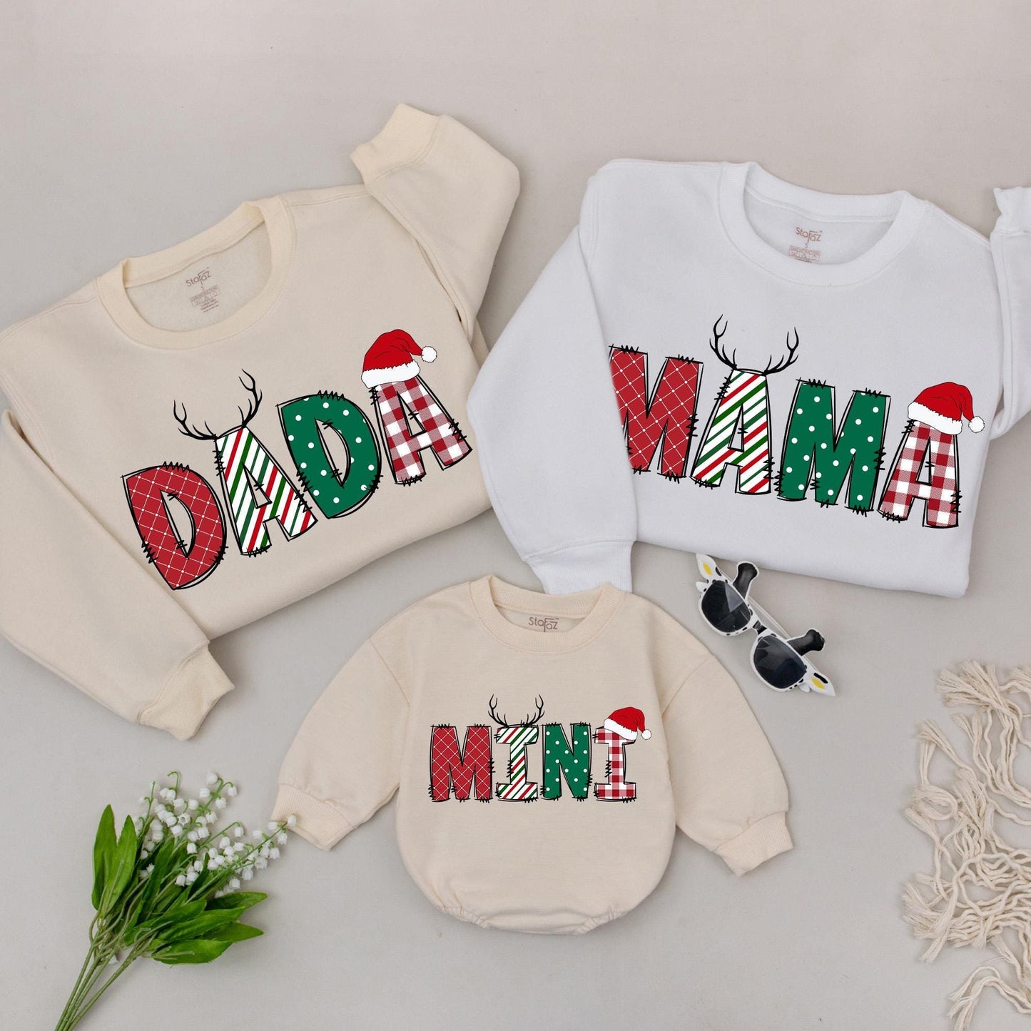 Personalized Christmas Family Matching Sweaters Rompers for Mama Dada Mini Festive Plaid Polka Dot Striped Antler Santa Hat Baby Outfits New Parents Gifts