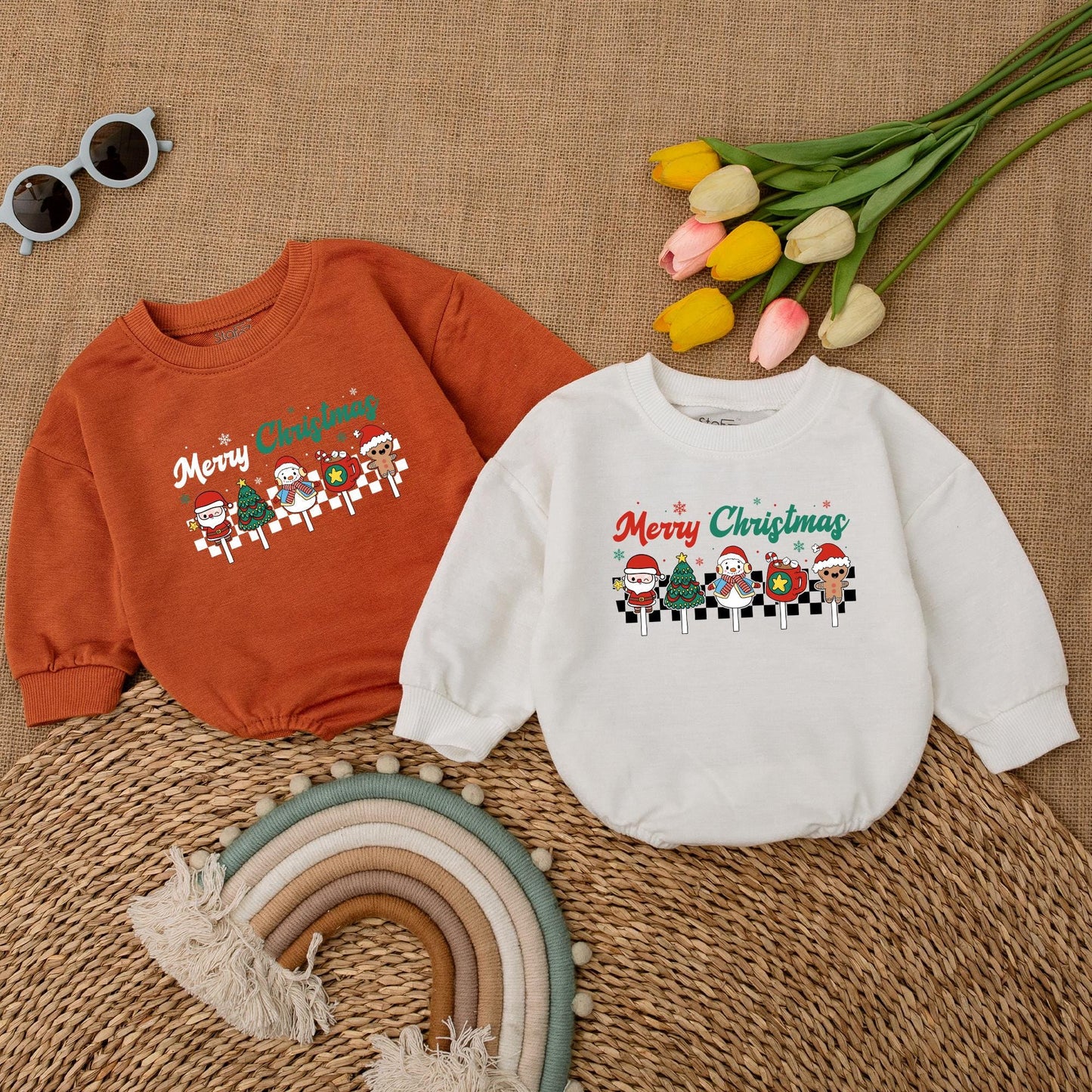 Vintage Christmas Baby Romper: Cute Holiday Bodysuit & Outfit