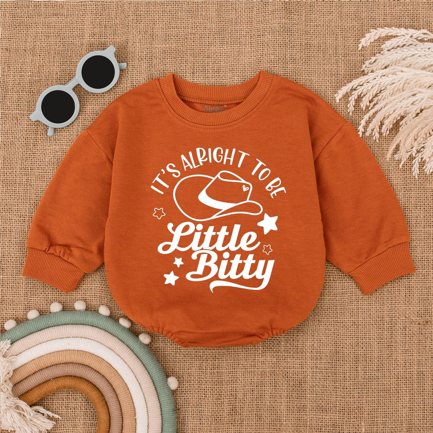 It's Alright To Be Little Bitty Western Baby Romper Sweatshirt Funny Cowboy Bubble Bodysuit Newborn Girl Boy Clothing with Star Design