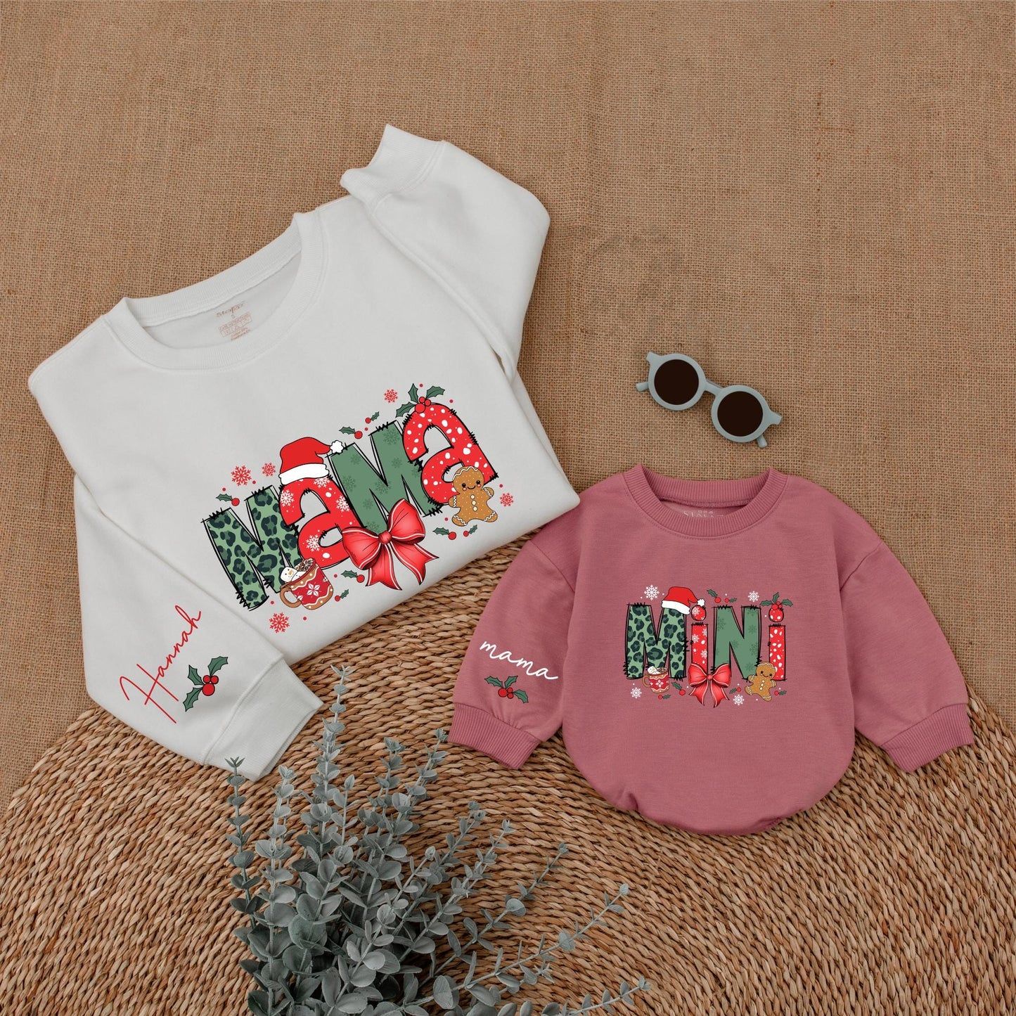 Matching Christmas Sweatshirts for Mom and Child – Festive Family Look