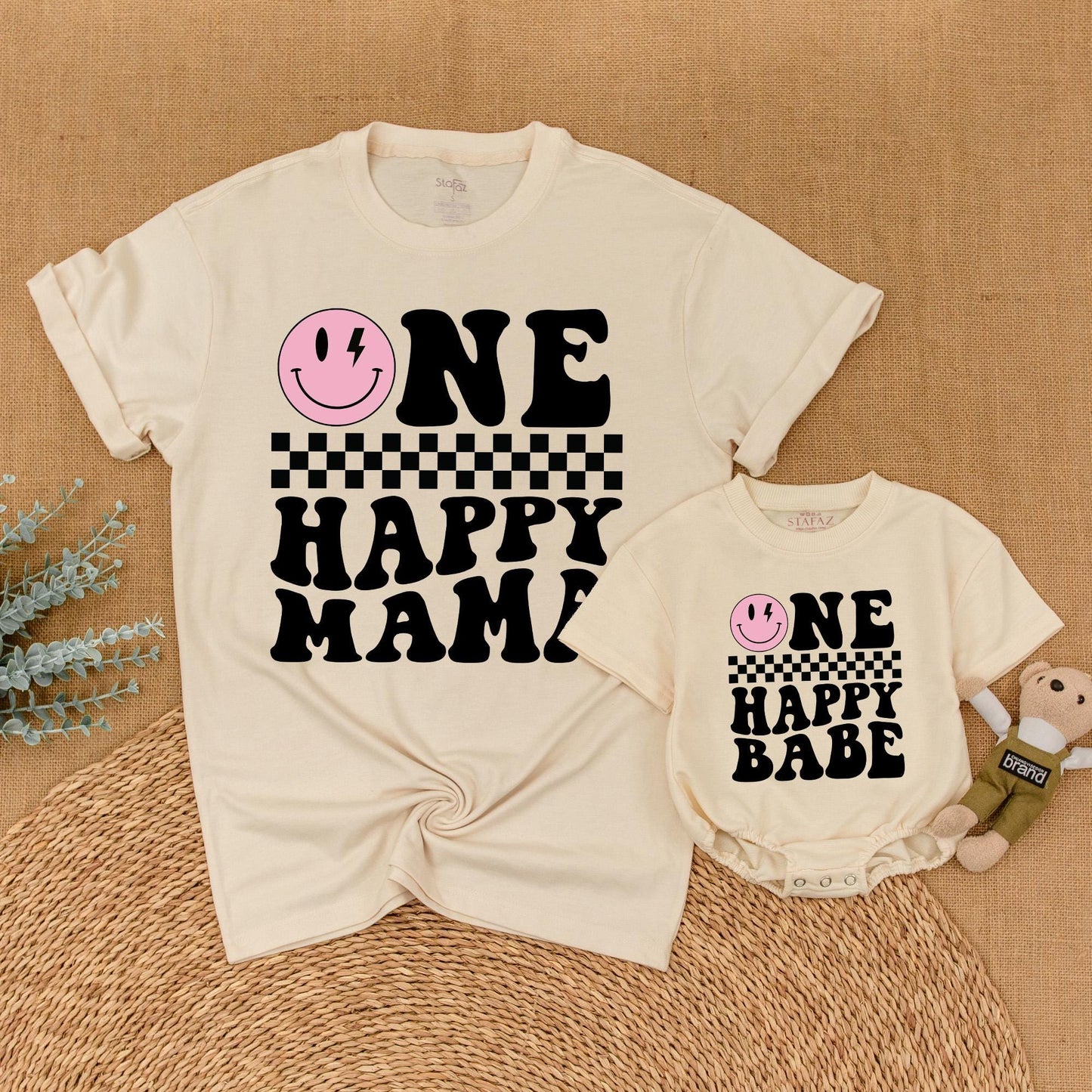 One Happy Babe Birthday Matching Family Shirt Retro Smiley Face Lightning Bolt Girl Outfit