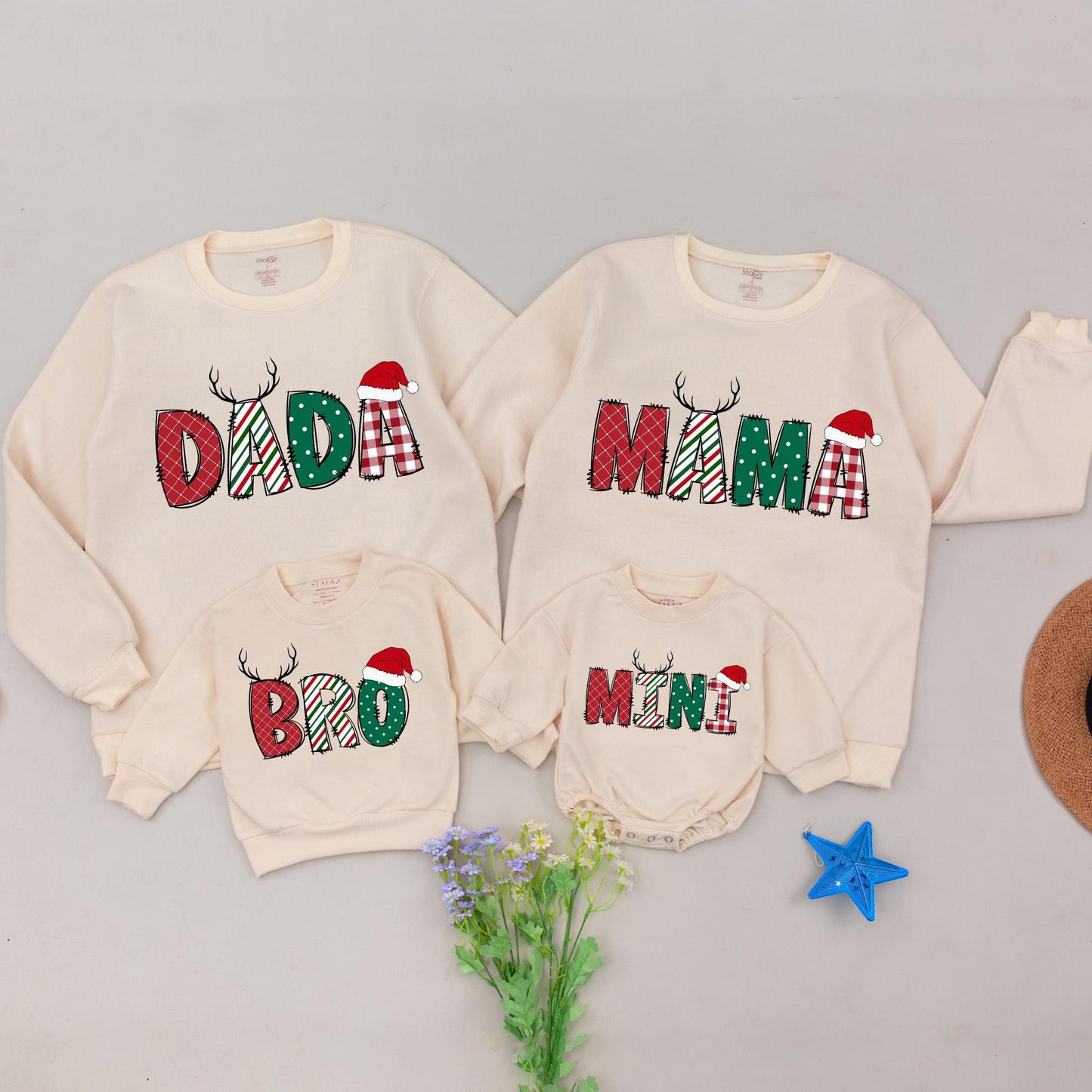 Personalized Christmas Family Matching Sweaters Rompers for Mama Dada Mini Festive Plaid Polka Dot Striped Antler Santa Hat Baby Outfits New Parents Gifts
