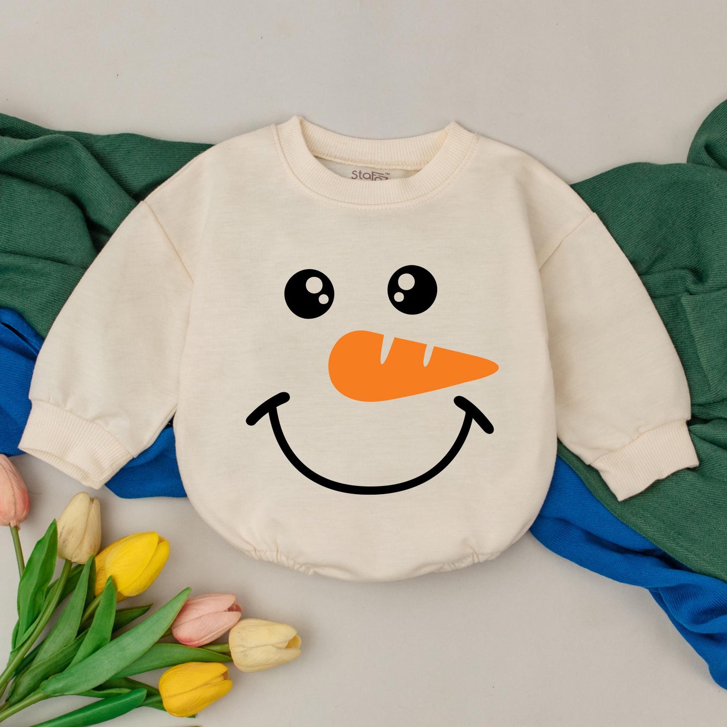 Cute Snowman Christmas Bubble Romper Newborn Baby Girls Boys First Holiday Outfit Retro Minimalist Design New Baby Shower Gift