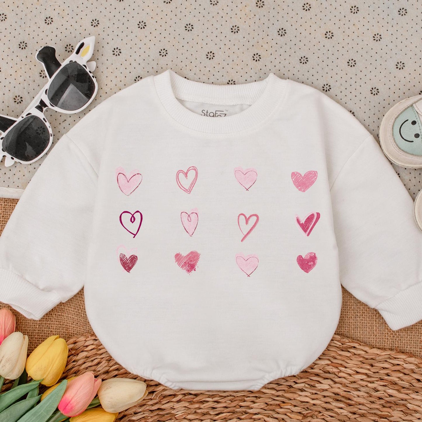 Cute Heart Valentine Baby Romper Soft Cotton Infant Outfit Adorable Love Everyday Gift Gender Neutral Newborns Valentine's Day Celebration