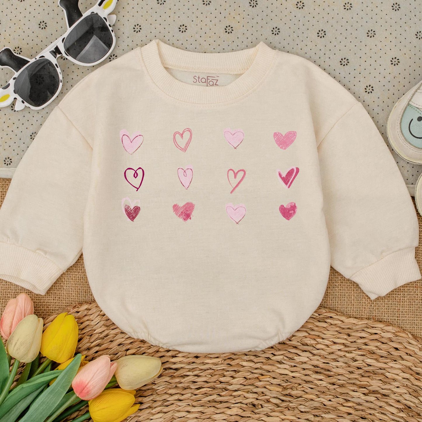 Cute Heart Valentine Baby Romper Soft Cotton Infant Outfit Adorable Love Everyday Gift Gender Neutral Newborns Valentine's Day Celebration