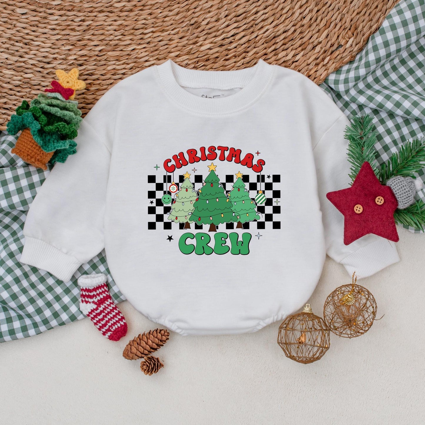 Retro Christmas Crew Baby Romper, Green Holiday Bodysuit for Baby Shower, First Christmas Outfit, Black Checkered Winter Clothes 1st Christmas Gift