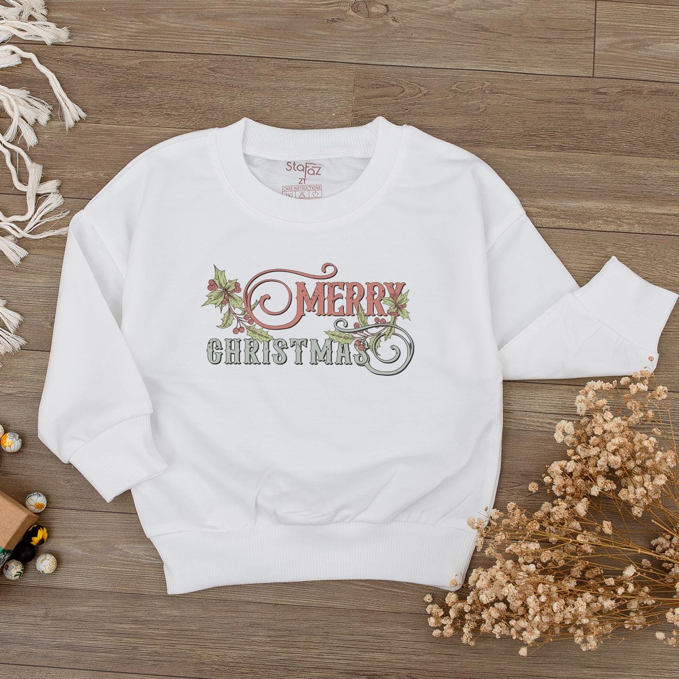 Merry Christmas Baby Romper Outfit, Holly Berry Newborn Bodysuit, Girl Holiday Sweatshirt, Cute First Christmas Gift, Soft Cotton Bubble Romper, Cozy 137