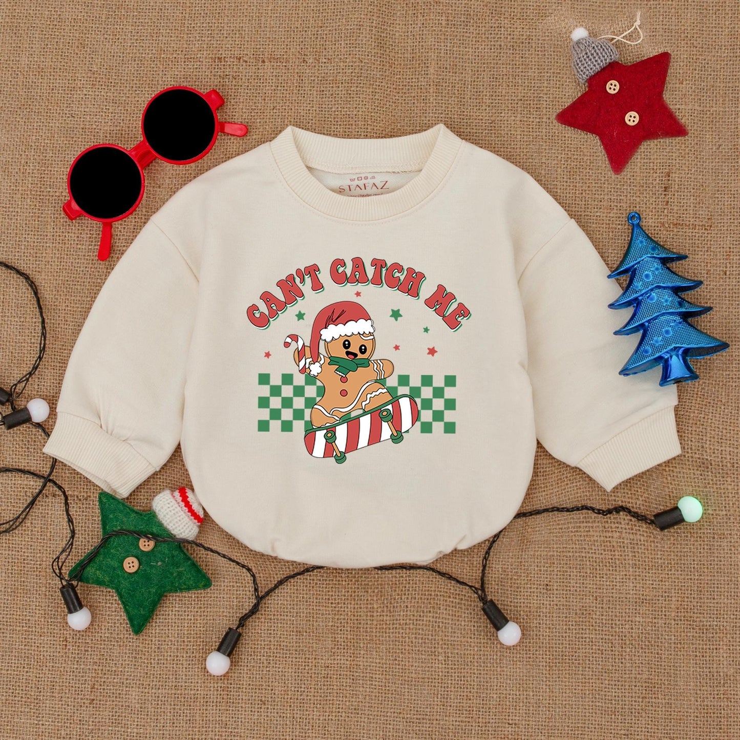Skateboarding Gingerbread Boy Romper: Can't Catch Me Christmas Fun! Cute Holiday Outfit, Santa Hat Cookie, Festive Baby Clothes, Retro Xmas Star Design