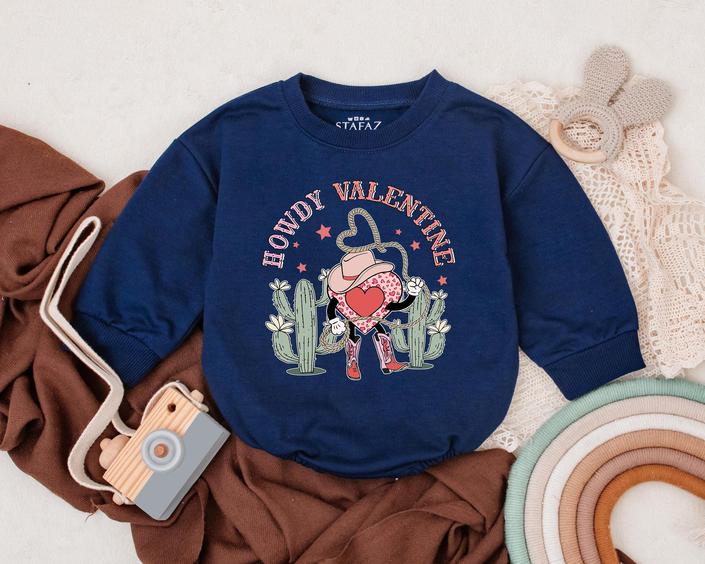 Howdy Valentine Bubble Romper for Baby Girl! First Valentine's Day Gift Newborn Infant Bodysuit, Western Heart Design, Retro Baby Shower Gift, Cute