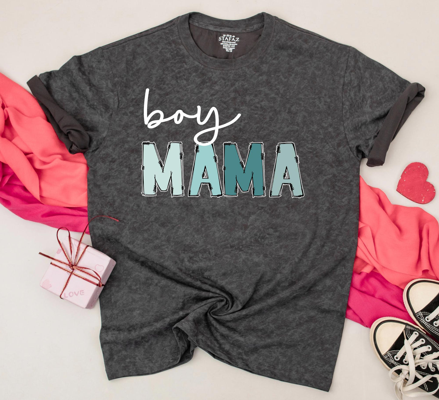 Boy Mama & Mama's Boy Matching Shirts Cute Mom and Son Outfits Baby Shower Gift Cotton Comfortable Modern Playful Mommy and Me Tees