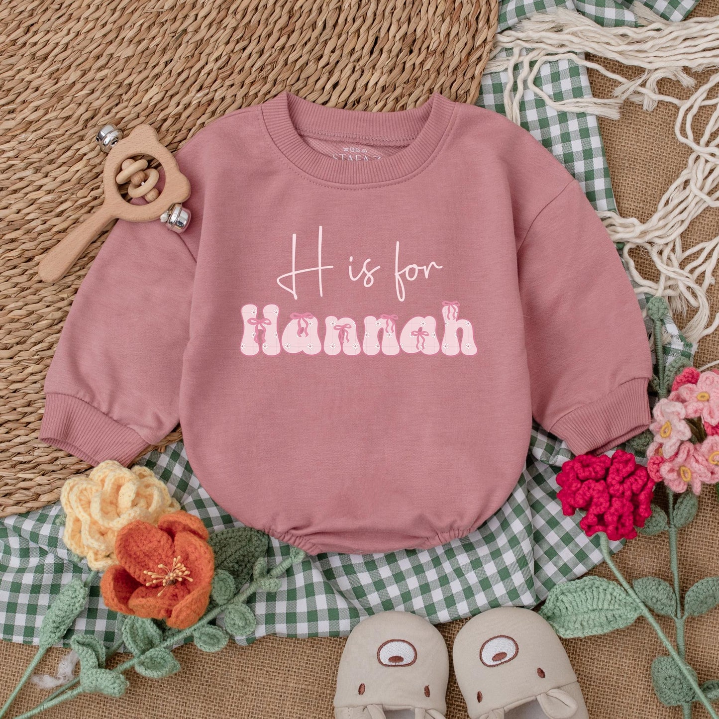Personalized Pink Bow Baby Girl Romper Custom Name Outfit with Adorable Bow Newborn Clothes Cute Girly Design