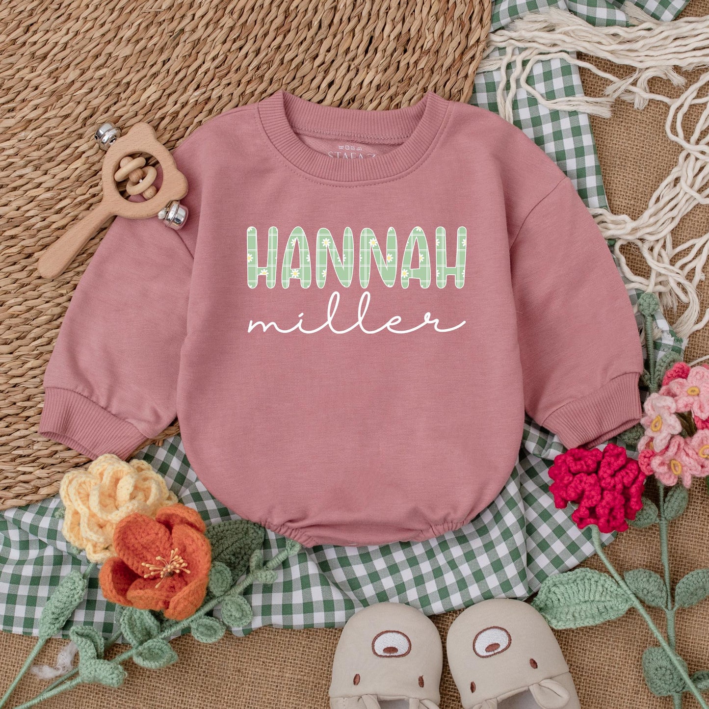 Custom Daisy Flower Romper for Baby Girl - Personalized Bubble Romper Outfit, Newborn Gift, Baby Shower Present, Coming Home Clothes