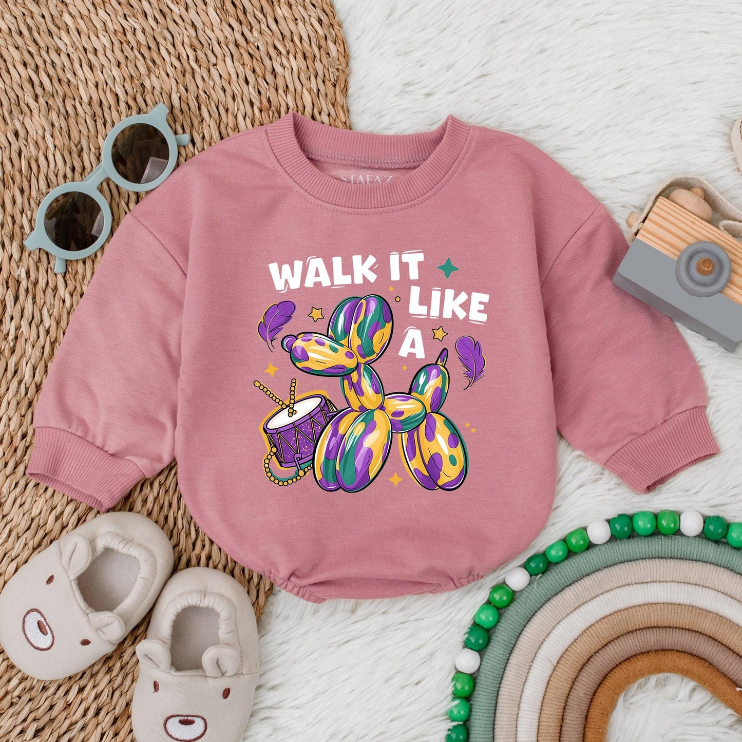 Mardi Gras Bubble Romper Funny King Cake Baby Bodysuit Baby Shower Gift Festive Holiday Newborn First Birthday Matching Outfits