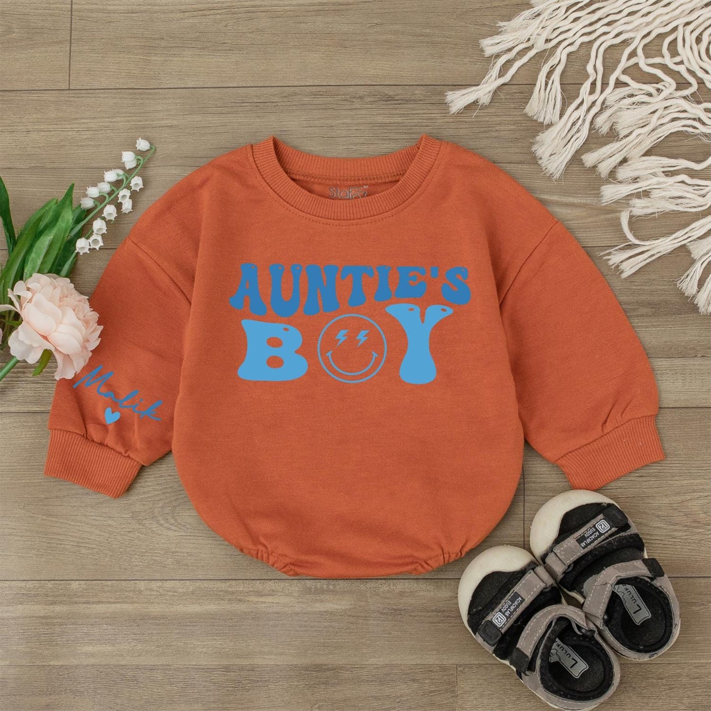 Auntie’s Boy Baby Bodysuit Cute Little Bestie Outfit Gift for Aunties Groovy Smiley Face Newborn Romper Baby Clothes