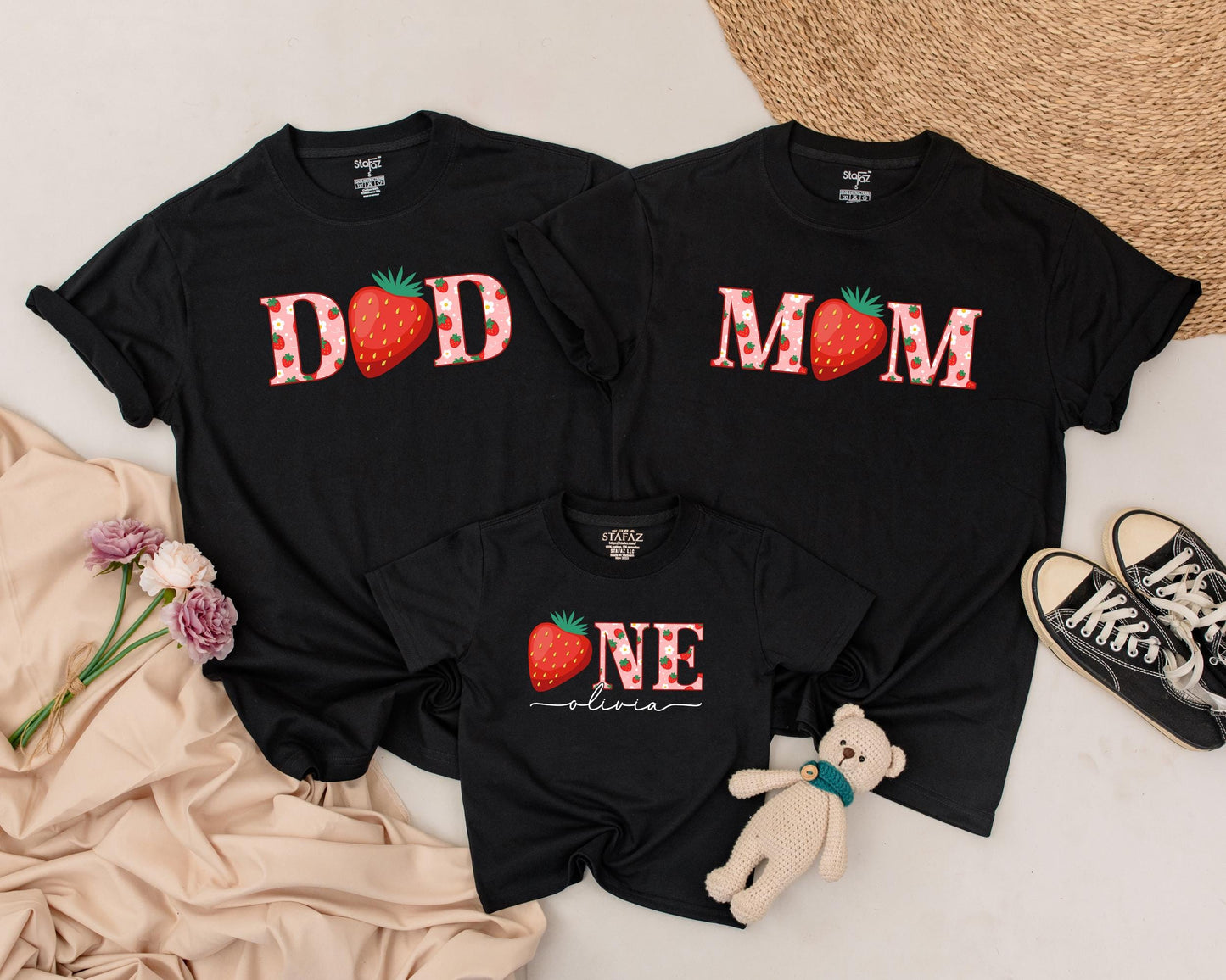 Matching Berry First Birthday Family Shirts – Sweet One Outfit, Strawberry Party Tees for Mom, Dad, Brother & Baby Olivia