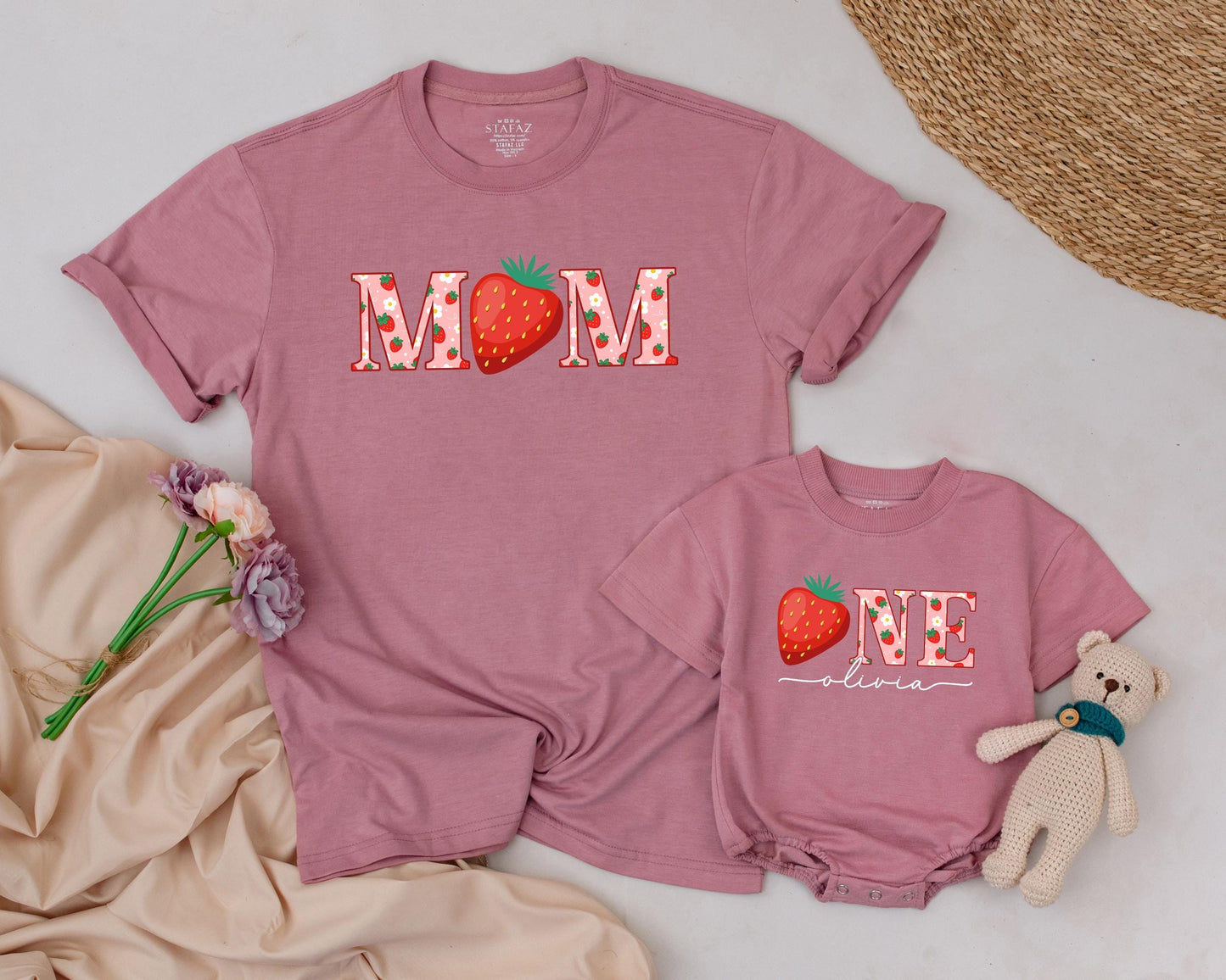Matching Berry First Birthday Family Shirts – Sweet One Outfit, Strawberry Party Tees for Mom, Dad, Brother & Baby Olivia