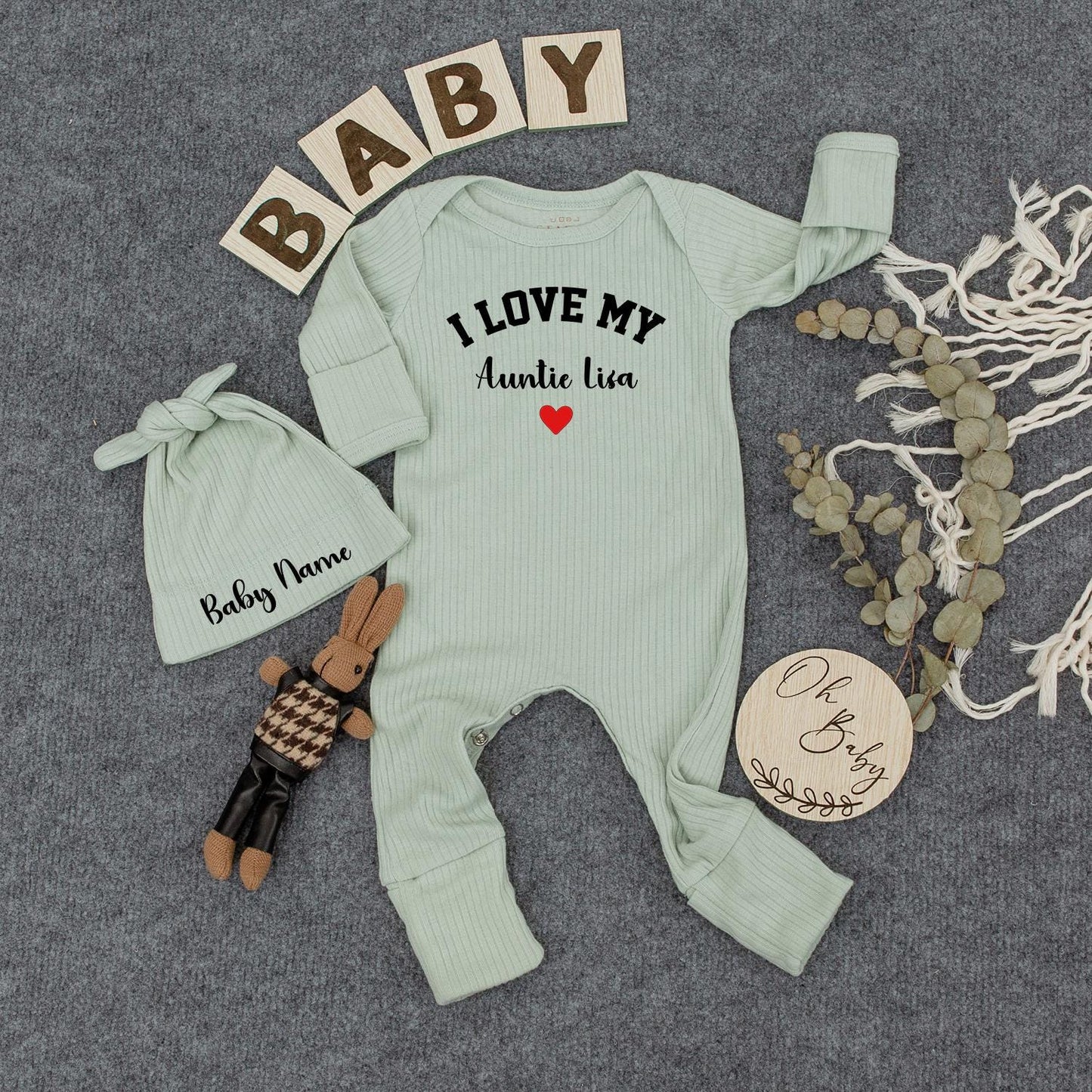 I Love My Custom Name Bodysuit and Hat Set for Baby Pregnancy Announcement Newborn Outfit with Red Heart Simple Modern Design