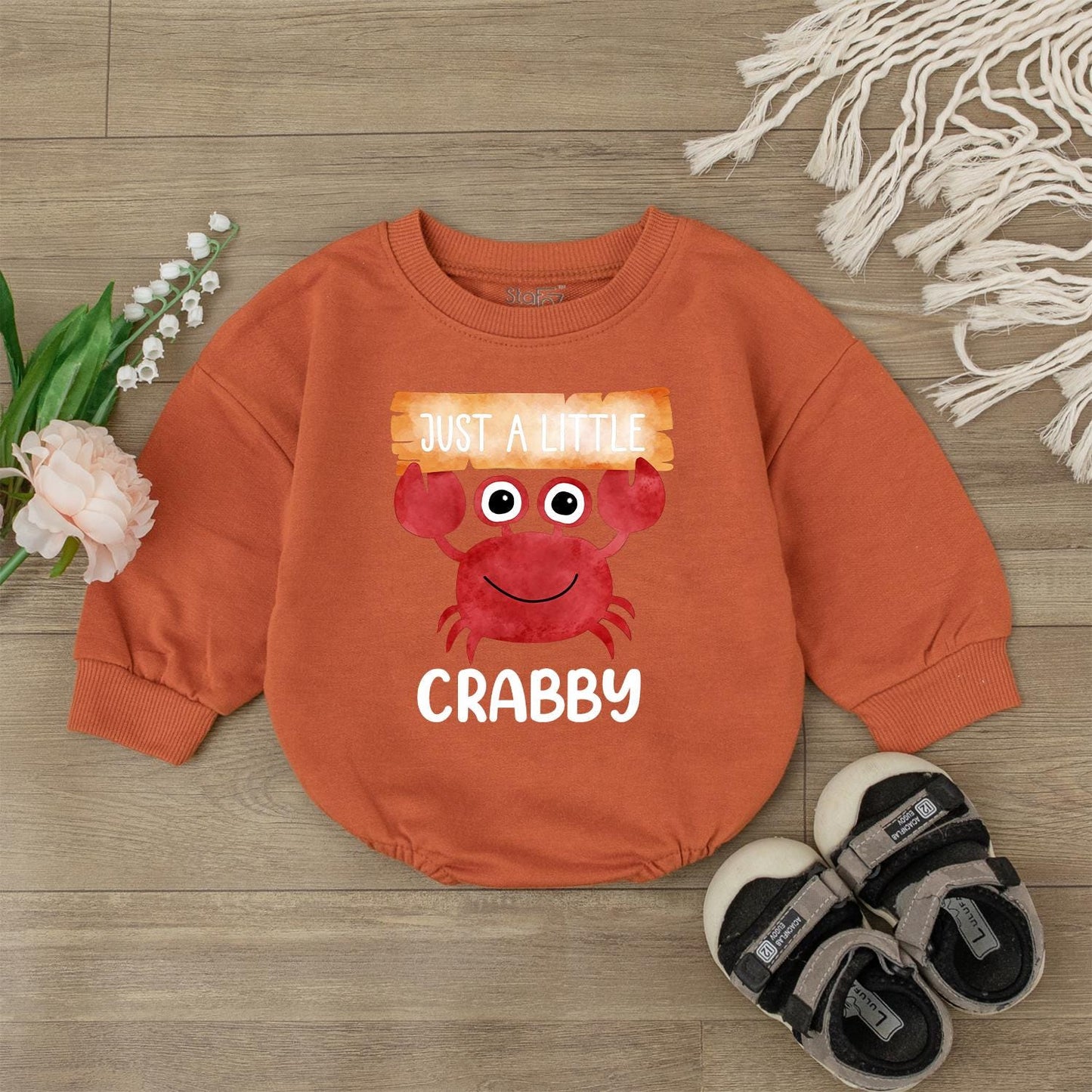 I'm A Little Crabby Baby Romper Cute Summer Beach Ocean Outfit Infant Clothes Funny Baby Ocean Theme Jumpsuit Bodysuit Boy Girl Shower Gift First Birthday