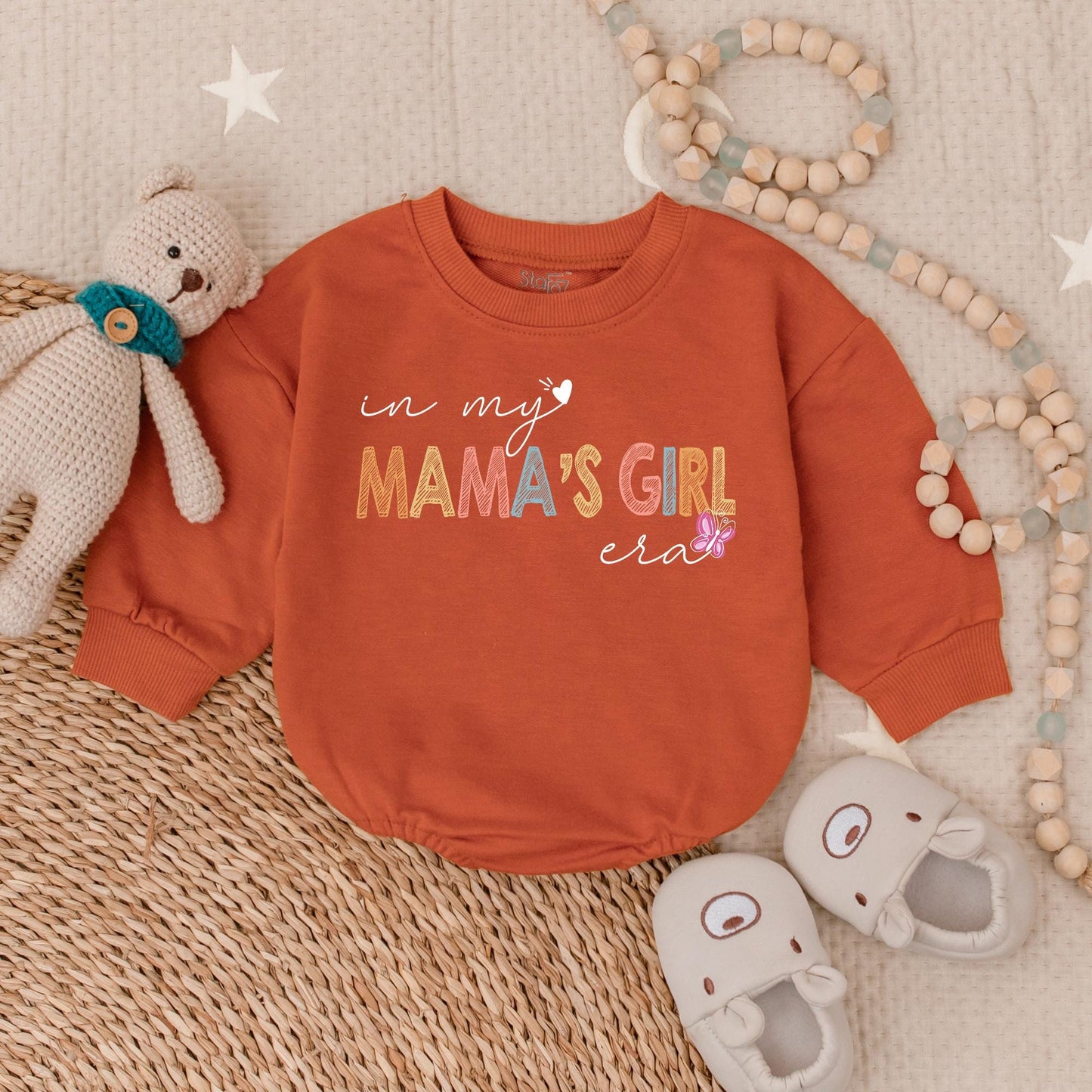 Mama's Girl Newborn Bubble Romper, Sweet Baby Girl Outfit for Pregnancy Reveal, Mother's Day Gift, Baby Shower Present, Soft Cotton Clothes
