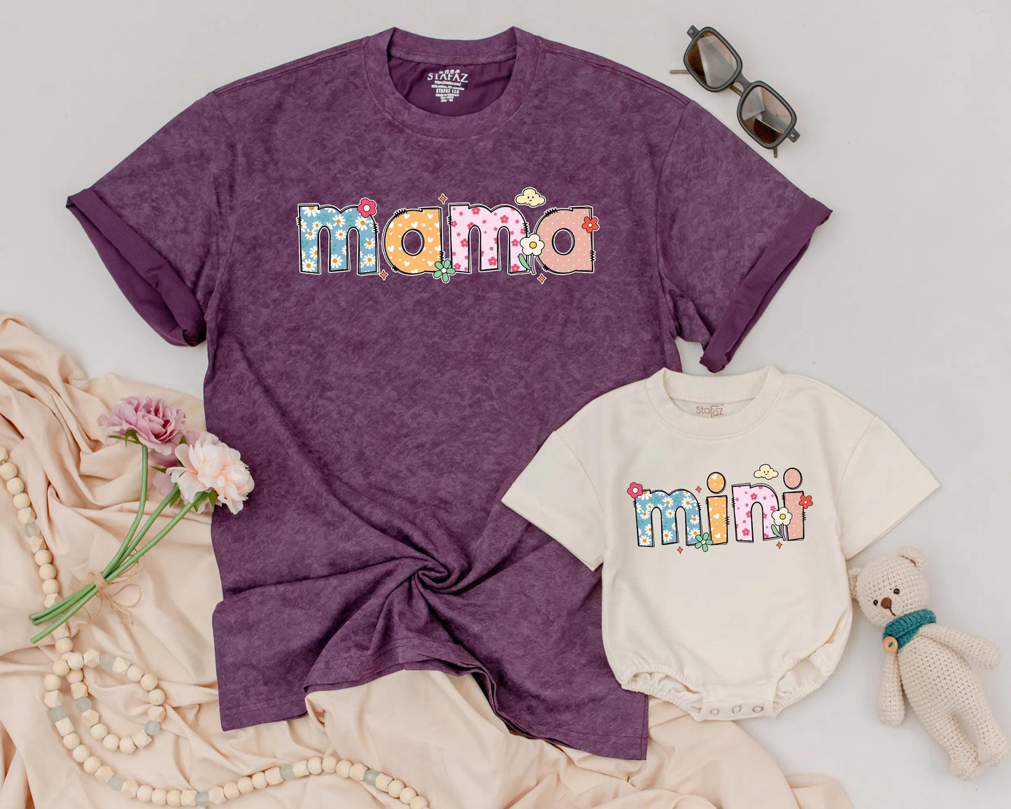 Retro Mama Mini Matching Flower Shirts Vintage Floral Mommy and Me Outfit Cute Mother’s Day Gift Cozy Family Matching Style Cotton Comfort
