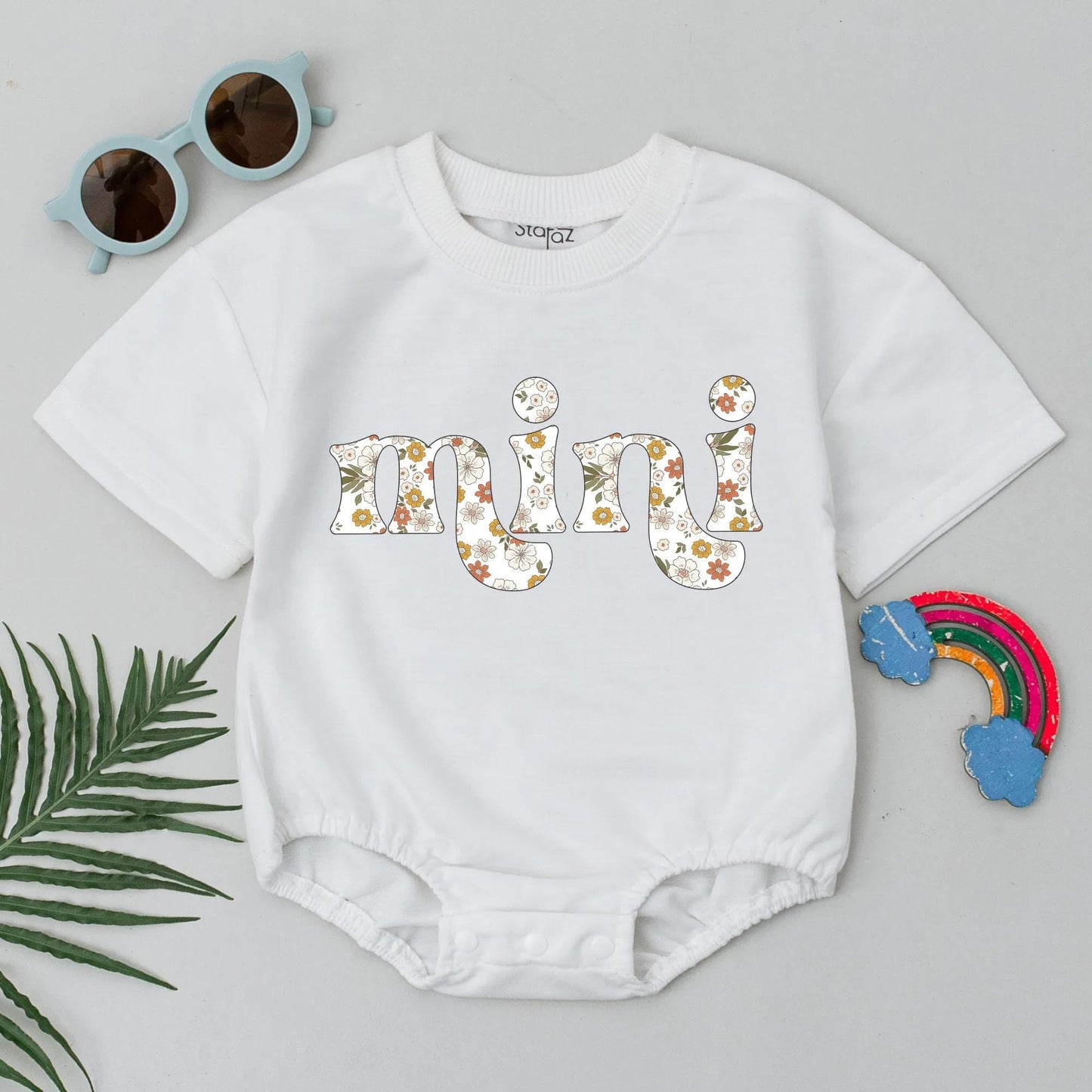 Personalized Mama & Mini Flower T-Shirts - First Mother's Day Gifts for Baby Girl, Matching Mom & Daughter Outfits, New Mom Gift