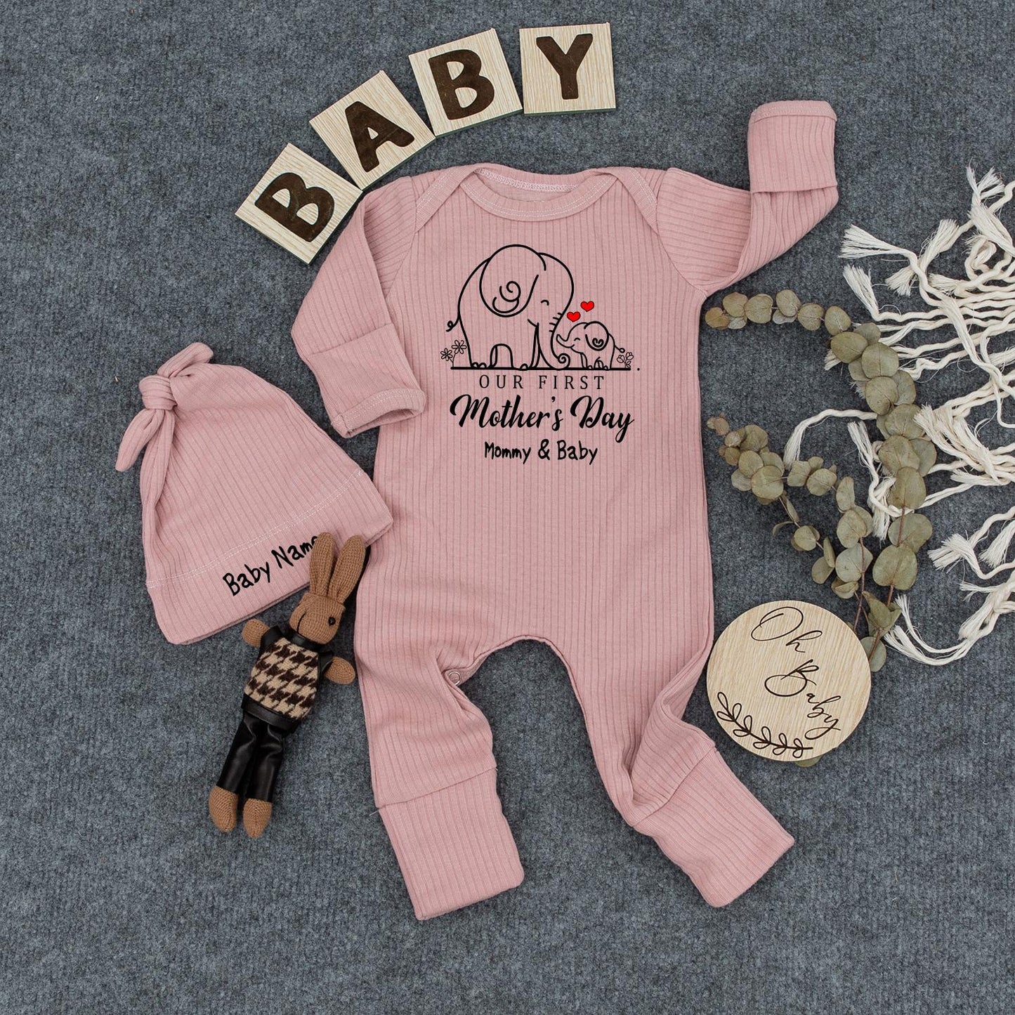 Personalized First Mother's Day Baby Bodysuit Outfit with Hat - Sweet Mommy & Baby Elephant Design - Custom Name Newborn Romper, Cute Gift 138