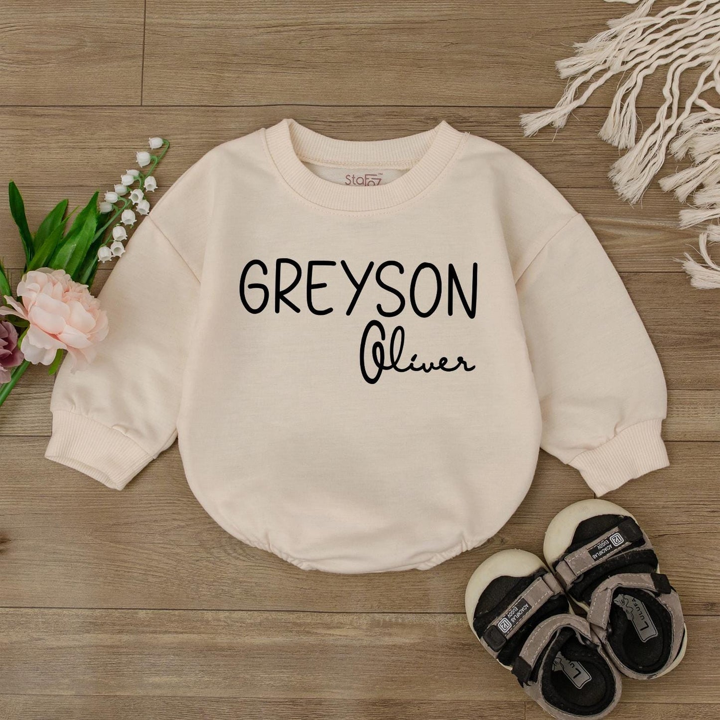 Personalized Baby Bodysuit with First & Middle Names - Custom Newborn Outfit, Coming Home Gift, Baby Shower Present