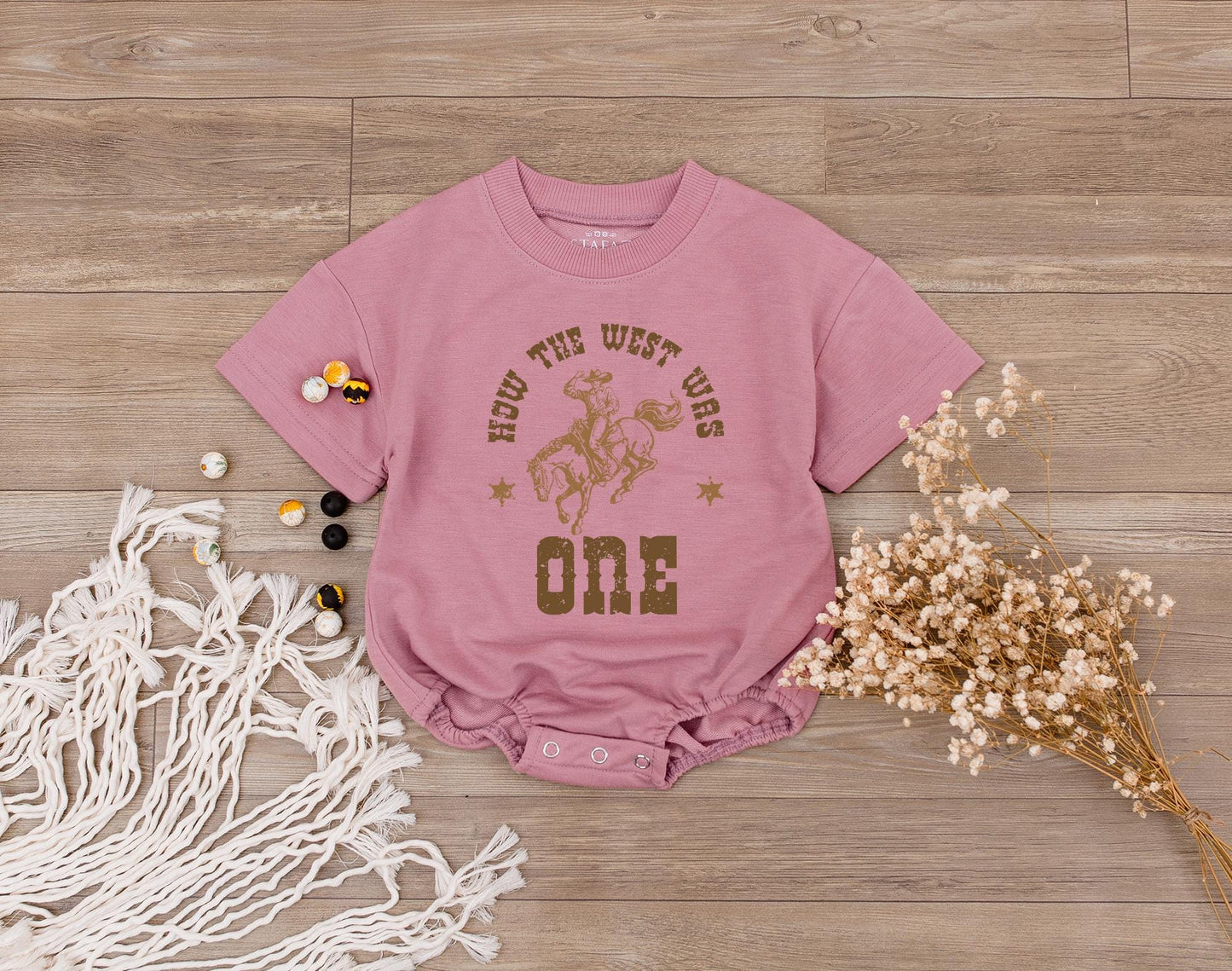 Wild Western Matching Family Shirts First Rodeo 1st Birthday How The West Was One Cowboy Baby Bodysuit Toddler Tee Mama Dad Kids Party Outfit