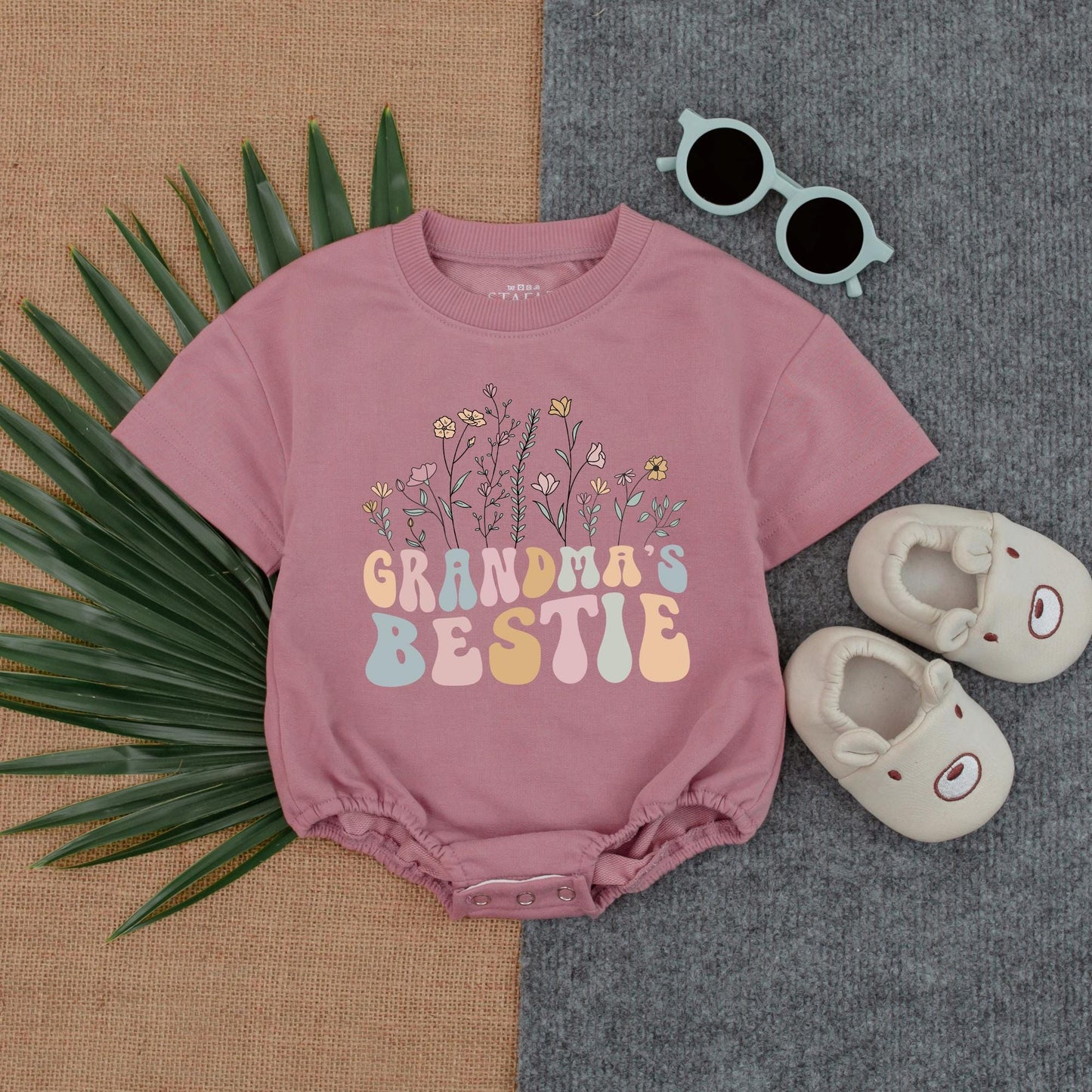 Grandma's Bestie Floral Wildflower Baby Romper Newborn Girl Gift from Grandma Cute Retro Outfit for Baby Shower Spring