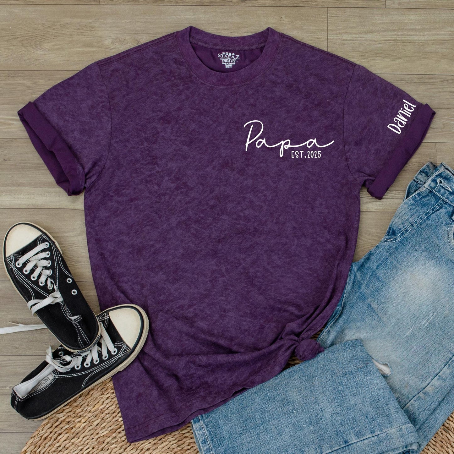 Personalized Papa Est. T-Shirt with Custom Kids Names, Funny Father's Day Gift for Dad Husband Grandpa, Unique Cotton Comfort Tee