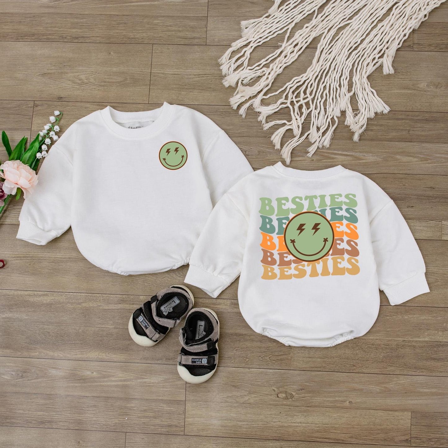 Wavy Besties Retro Smiley Face Baby One Piece Romper Newborn Girl Outfit Best Friend Gift Idea Comfortable Cotton Bubble Bodysuit