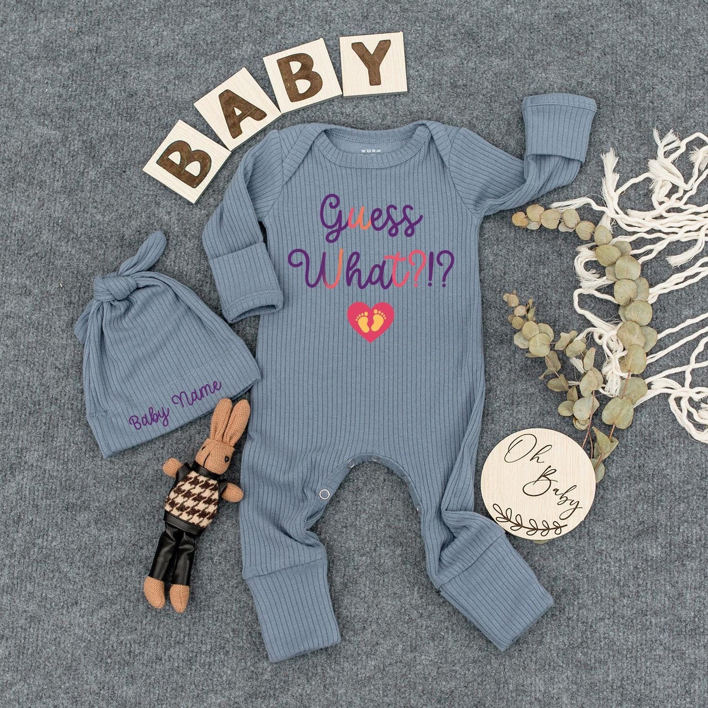 Personalized Guess What?! Baby Announcement Gift Box: Custom Bodysuit & Hat Newborn Outfit, Baby Shower Gift, Baby Boy/Girl