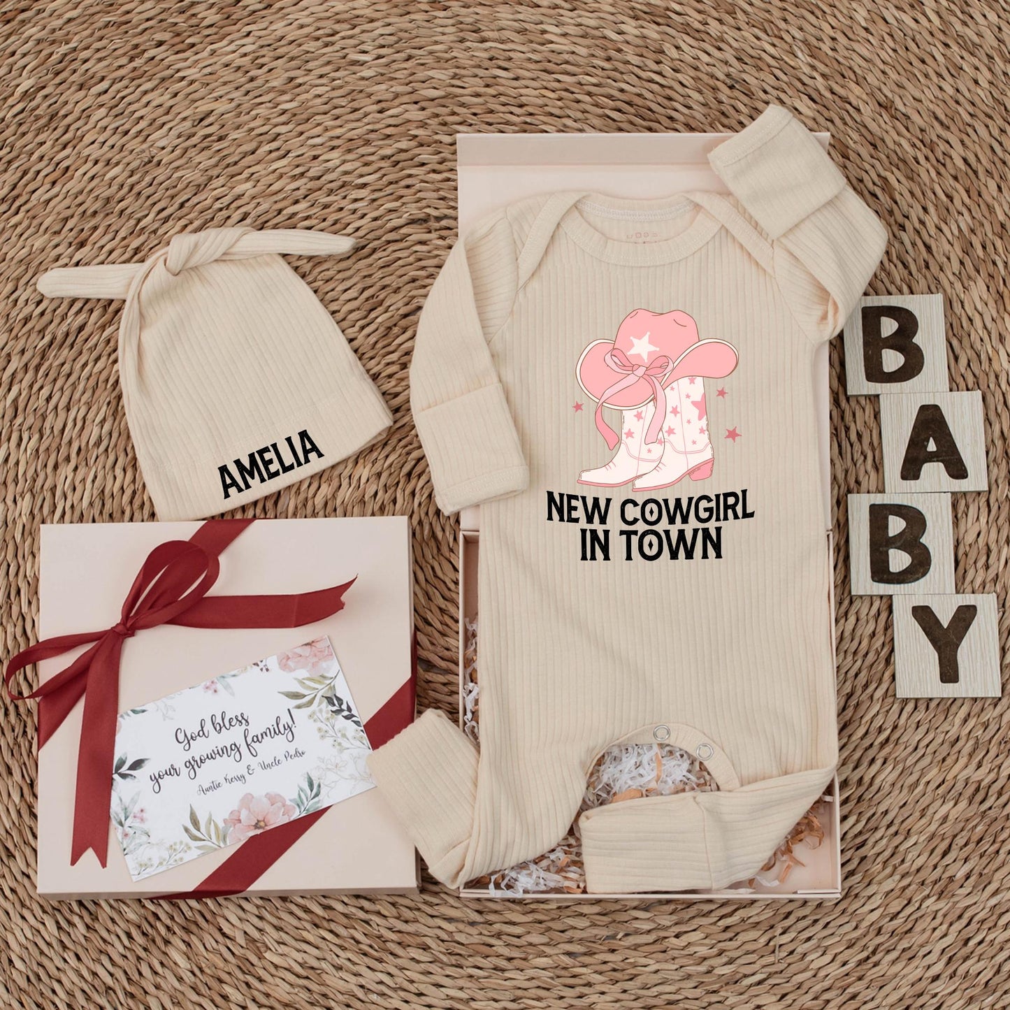 New Cowgirl in Town Baby Bodysuit, Personalized Western Baby Girl Outfit, Custom Cowgirl Hat Baby Clothes, Rodeo Newborn Gift