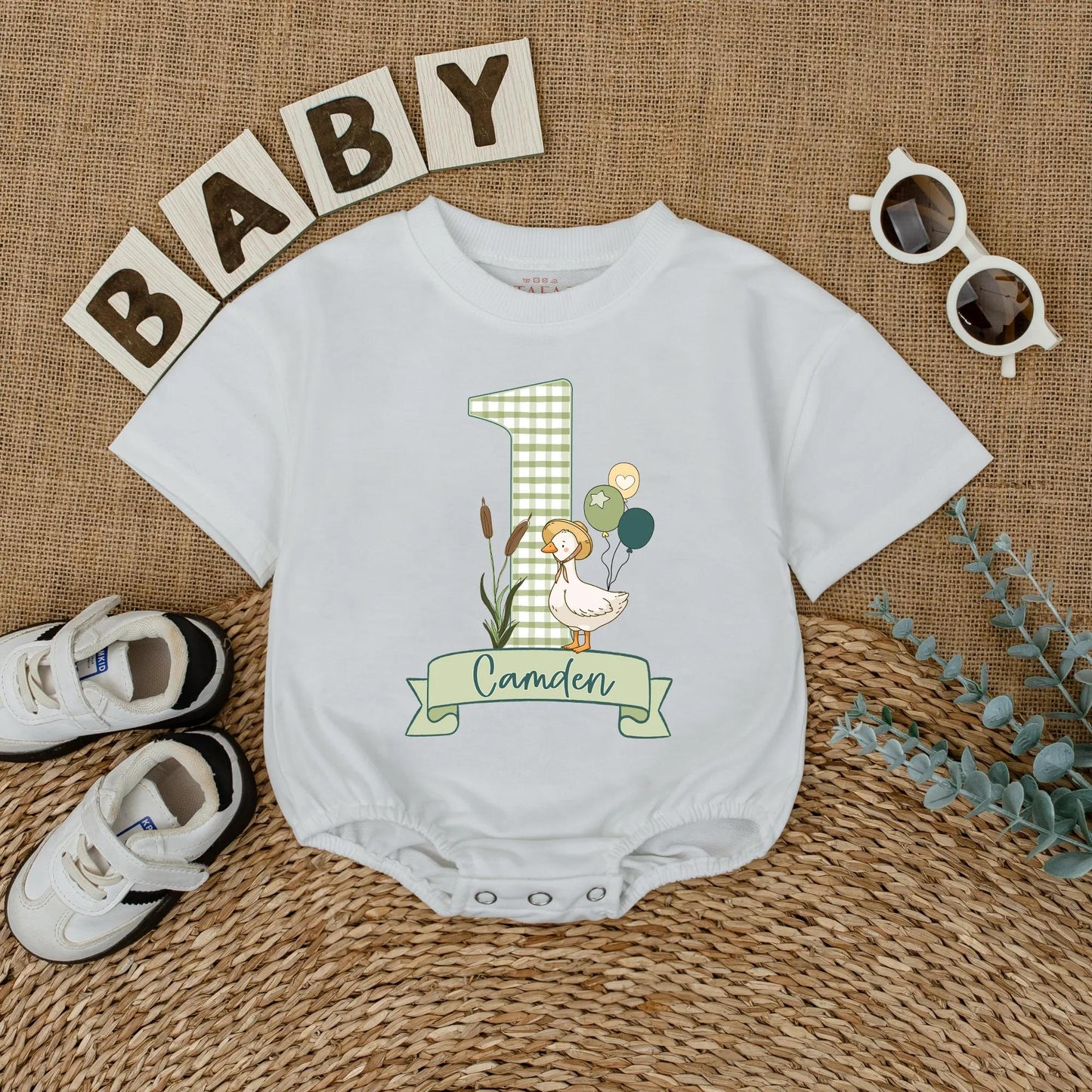 Personalized Goose First Birthday Romper for Baby Girl, Cute Goose Theme Outfit, 1st Birthday Gift, Custom Name, Baby Duck Romper, Birthday Clothes