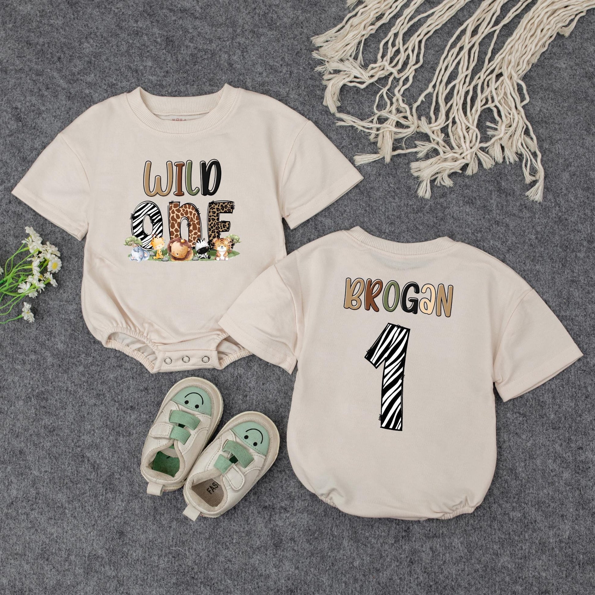 Wild One Birthday Romper, Baby Safari Outfit, Cute Animal Print Bodysuit, Personalized First Birthday Clothes, Newborn Safari Theme Clothes, Baby Shower Gift