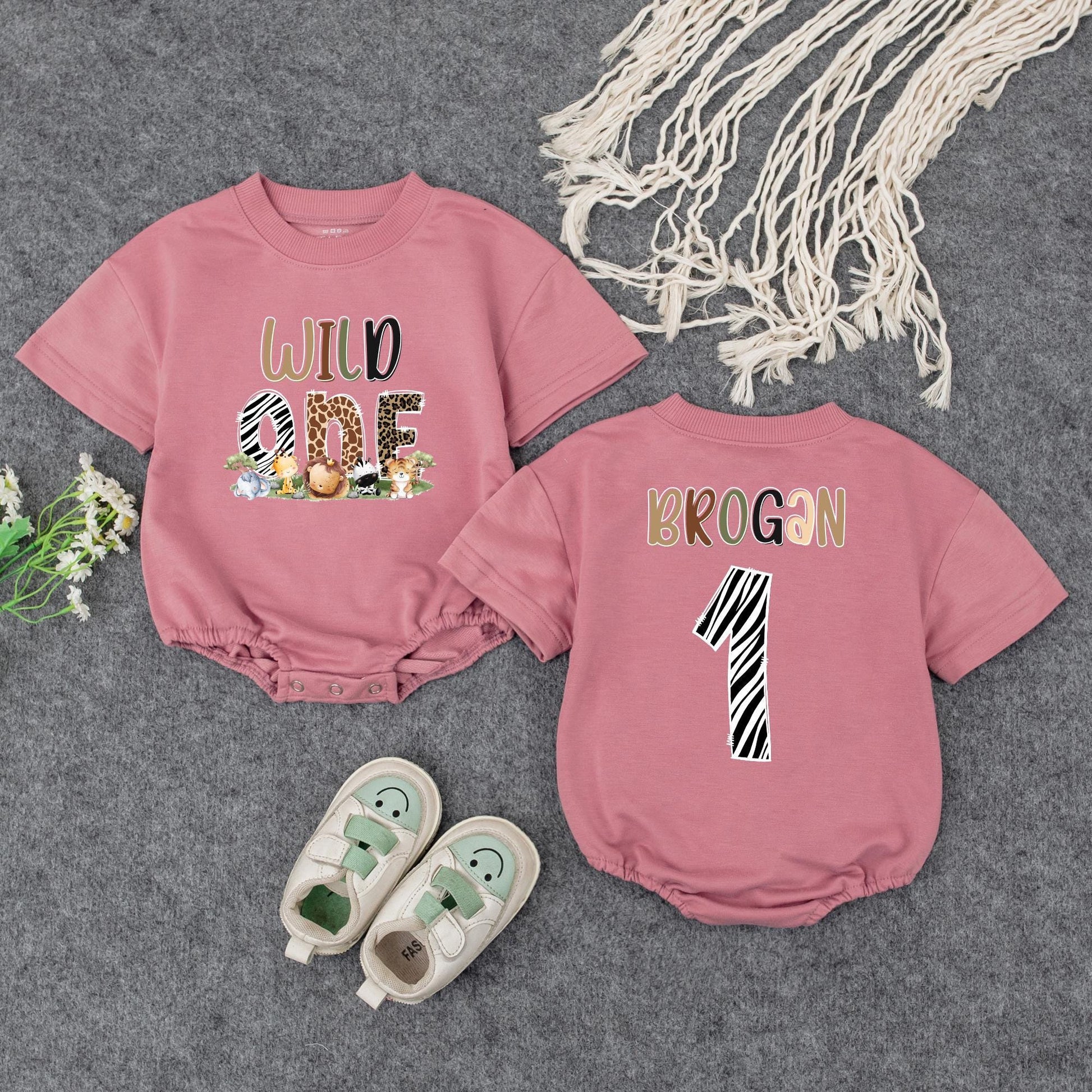 Wild One Birthday Romper, Baby Safari Outfit, Cute Animal Print Bodysuit, Personalized First Birthday Clothes, Newborn Safari Theme Clothes, Baby Shower Gift