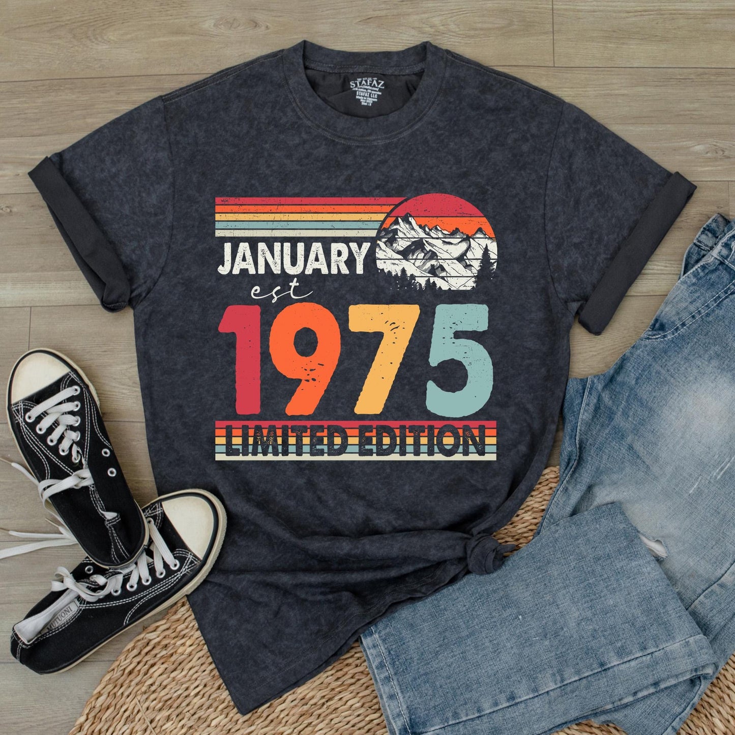 50th Birthday Shirt for Women & Men: 1975 Vintage Tee Gift, Fifties Bday Party Number Shirt, Retro Gift, Comfortable