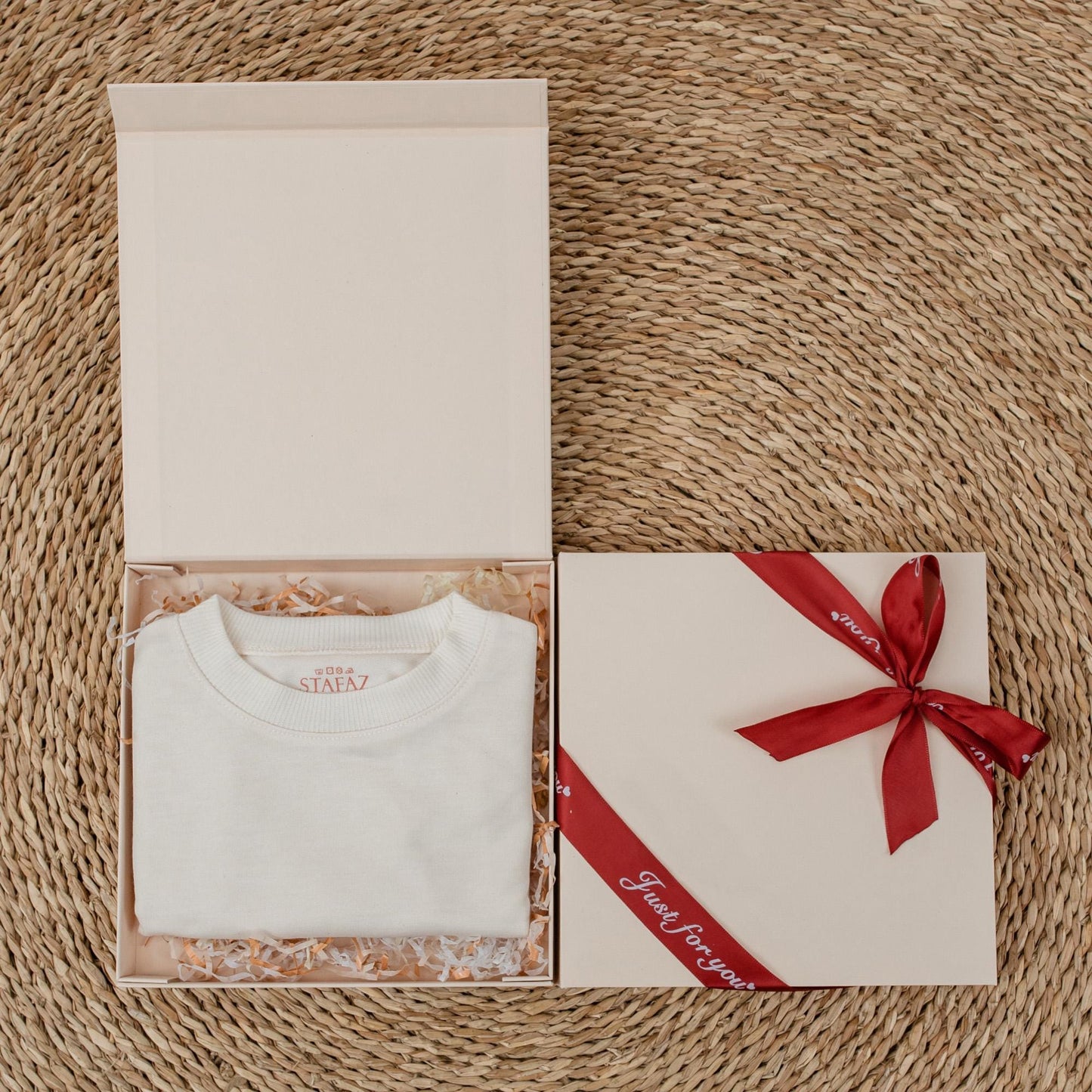 Personalized 'A Little Gift From Heaven Love Grandma' Baby Outfit Newborn Boy Coming Home Bodysuit Pregnancy Reveal Keepsake Shower Gift
