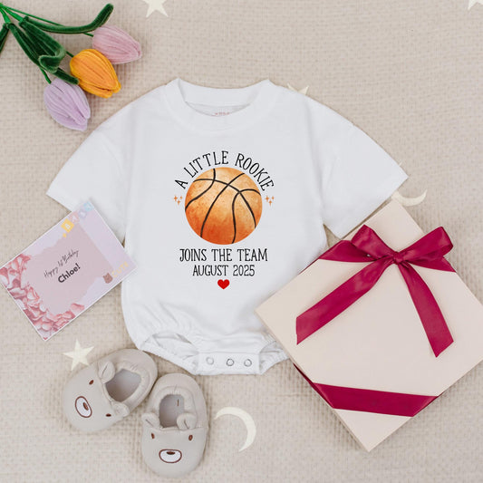 Future Rookie August 2025 Baby Romper, Basketball Pregnancy Announcement Bodysuit, Cute Sports Baby Shower Gift, Little MVP Outfit, Custom Date Reveal