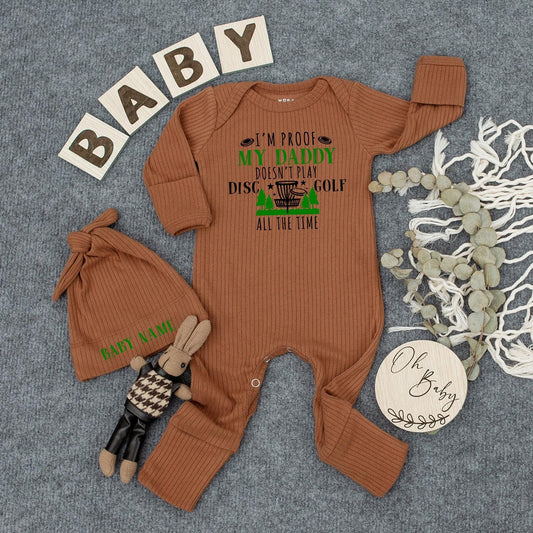 Personalized Disc Golf Baby Bodysuit and Hat Set Funny Daddy Newborn Outfit Gender Reveal Gift for Baby Boys Girls Coming Home