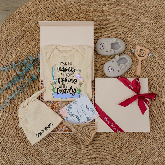 Pack My Diapers I'm Going Fishing With Daddy Funny Baby Bodysuit Newborn Gift Set for Baby Shower and Father's Day Celebration Clothes