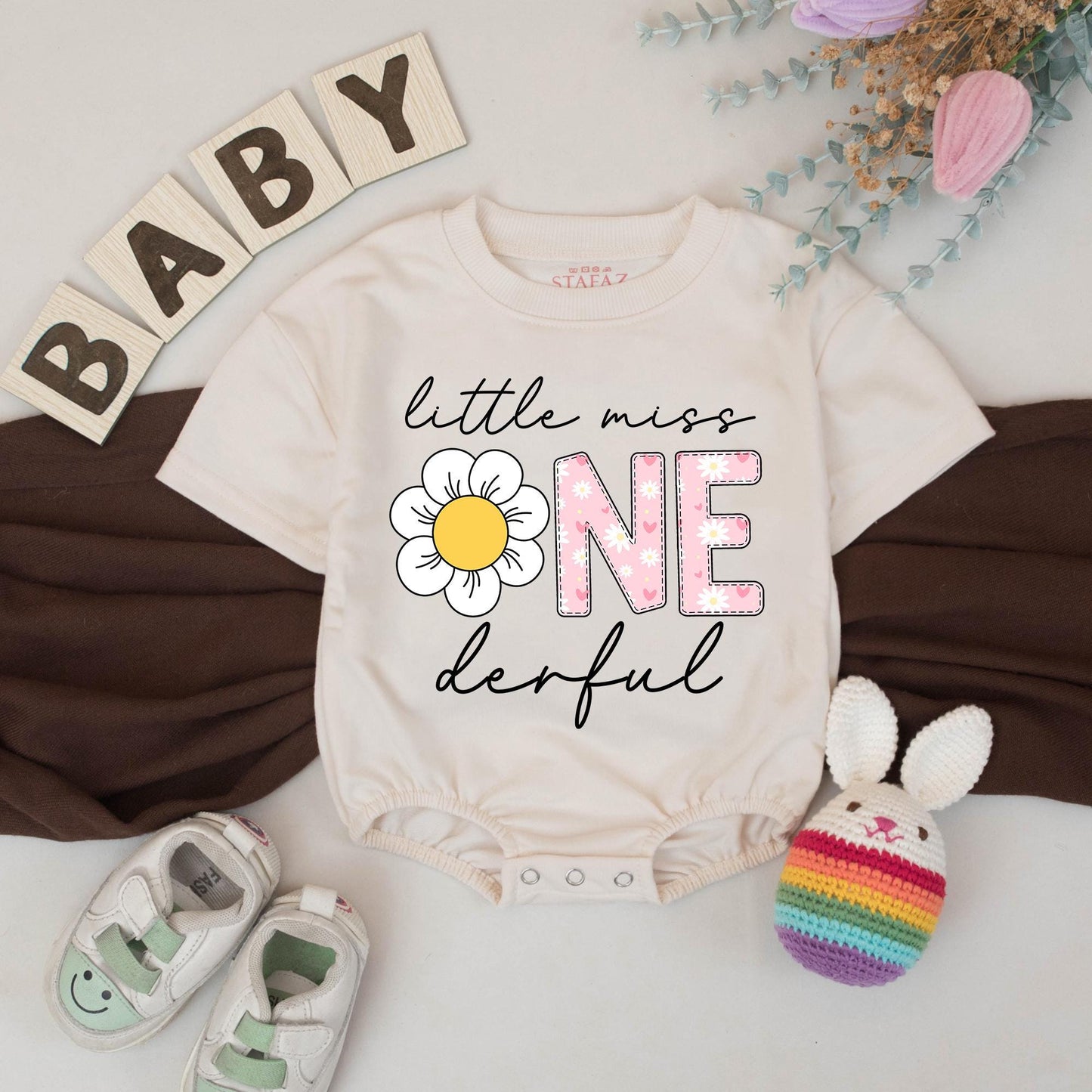 Little Miss One-derful Romper, Daisy Birthday Girl Outfit Cake Smash Bodysuit Baby First Birthday Gift Idea One Year Old Party Outfit