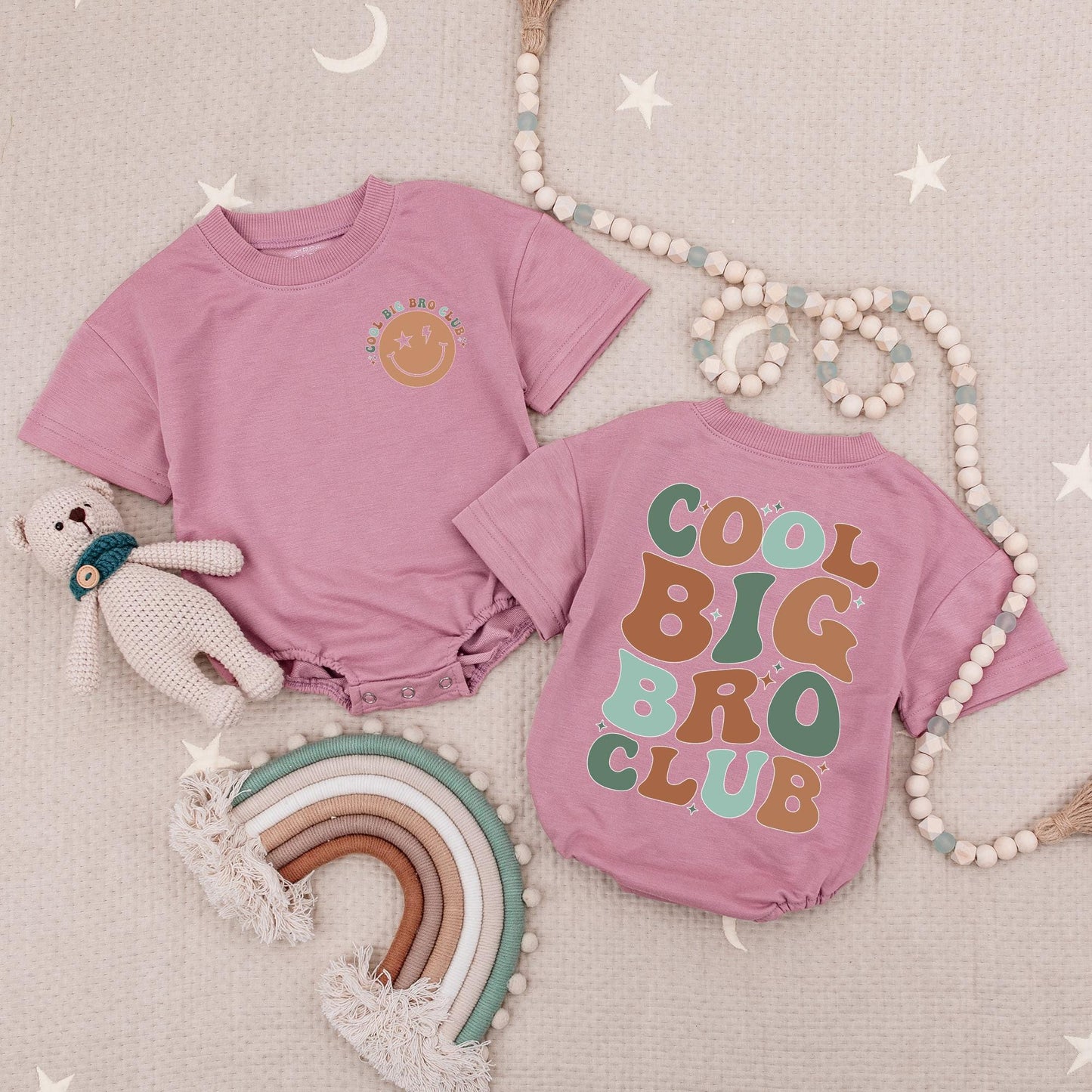 Cool Big Bro Club Romper Retro Font Baby Babysuit Pregnancy Announcement Outfit Vintage Style Promoted To Big Brother Bodysuit Gift for Kids 130 chars